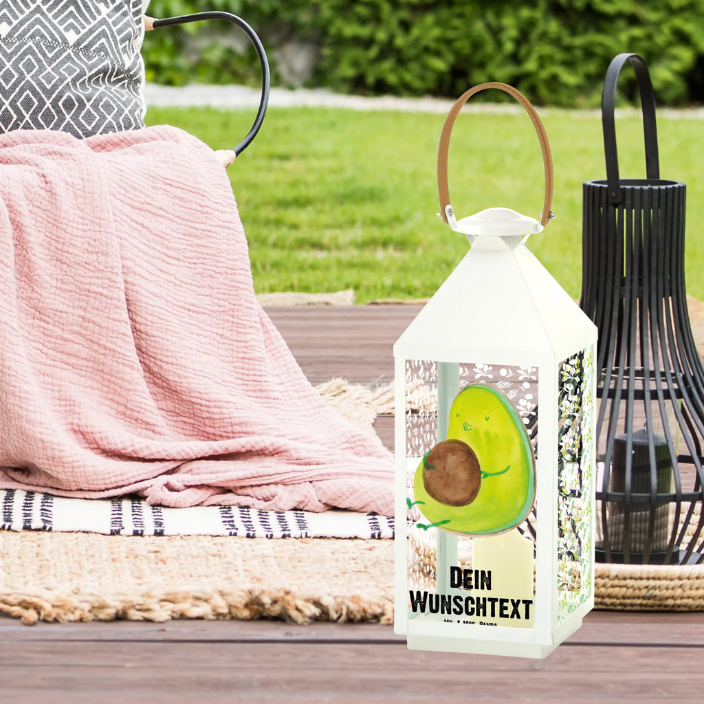 Personalisierte Deko Laterne Avocado pfeift Hängelaterne Deko Mit Namen, Tischlaterne Mit Wunschname, Hängelaterne Mit Namensgravur, Deko Laterne, Innenraum-Laterne Mit Namen, Laternen-Set Personalisiert, Holzlaterne Mit Namensdruck, Leuchten, Skandinavische Laterne Mit Namen, Windlicht, Maritim-Laterne Mit Wunschname, Pastellfarbene Laterne Mit Namensdruck, Metalllaterne Mit Namen, Kerzenlaterne Mit Namensdruck, Landhausstil-Laterne Mit Namen, Shabby-Chic-Laterne Mit Wunschname, Minimalistische Laterne Mit Namen, Klassische Laterne Mit Namensgravur, Vintage-Laterne Personalisiert, Orientalische Laterne Mit Namensdruck, Stellbare Laterne Mit Namen, LED-Laterne Mit Namensgravur, XXL-Laterne Mit Wunschname, Weiße Laterne Mit Wunschname, Lichterlaterne Mit Wunschname, Beleuchtete Laterne Mit Namen, Gartenlaterne Personalisiert, Dekolaterne Mit Wunschname, Moderne Laterne Mit Namen, Laterne Deko Mit Namen, Motivlaterne Mit Namensgravur, Kleine Laterne Mit Namensdruck, Deko Laterne Mit Namen, Windlichtlaterne Mit Namensgravur, Hängeleuchte, Laterne Mit Blumenmotiv Und Wunschname, Lichterkettenlaterne Mit Namen, Outdoor-Laterne Mit Wunschname, Romantische Laterne Mit Wunschname, Metall Laterne, Personalisierte Deko Laterne, Spiegelglas-Laterne Mit Namensdruck, Rustikale Laterne Mit Namensgravur, Teelichthalter Laterne Mit Wunschname, Laterne Mit Sternenmuster Und Namen, Terrasse-Laterne Mit Wunschnamen, Glaslaterne Mit Wunschname, Laterne Mit Griff Und Wunschname, Wetterfeste Laterne Mit Wunschname, Laternenwindlicht Mit Namen, Avocado, Veggie, Vegan, Gesund, Diät, Ernährung, Abnehmen, dick sein