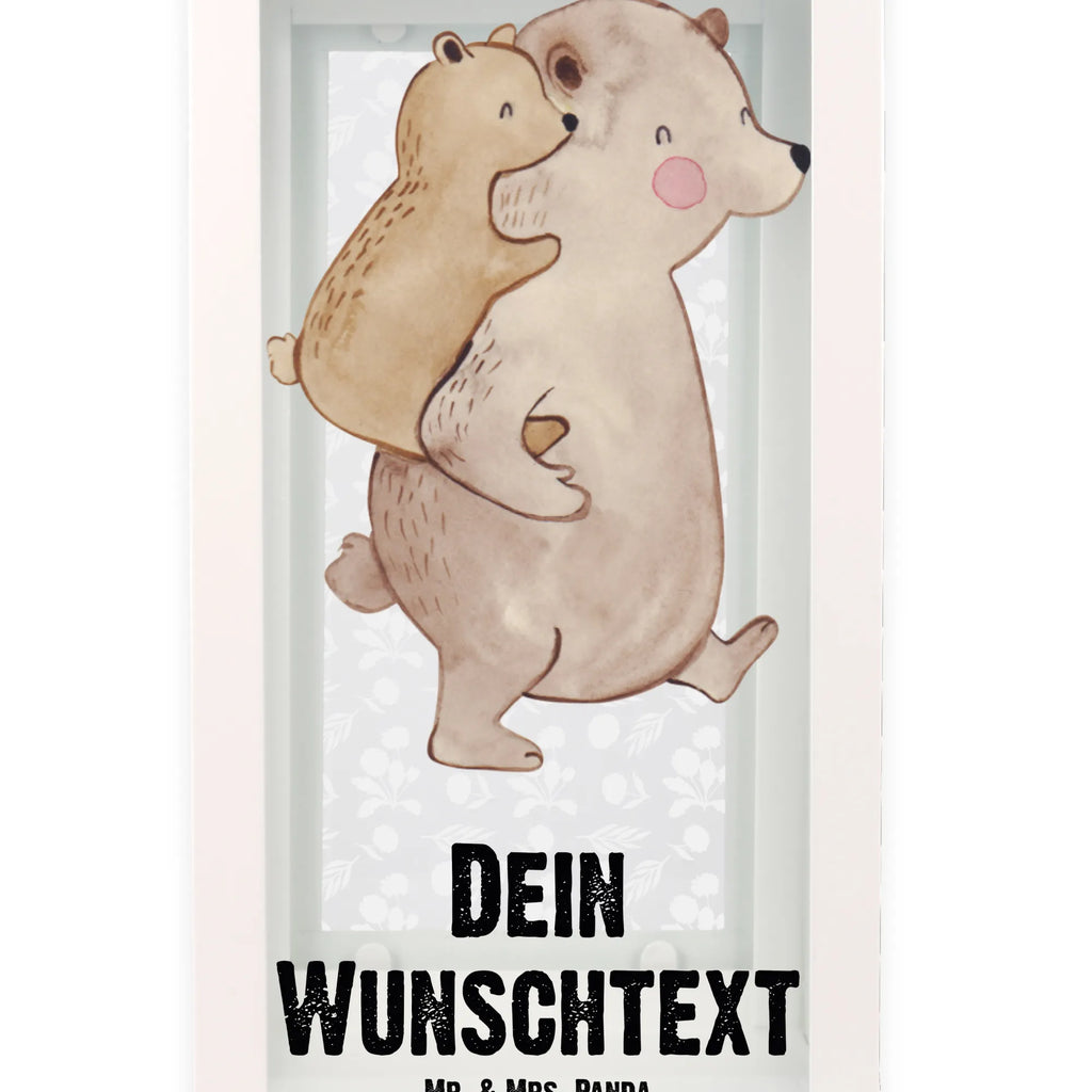 Personalisierte Deko Laterne Papa Bär Landhausstil-Laterne Mit Namen, Tischlaterne Mit Wunschname, Laternen-Set Personalisiert, Deko Laterne Mit Namen, Windlichtlaterne Mit Namensgravur, Pastellfarbene Laterne Mit Namensdruck, Laterne Mit Sternenmuster Und Namen, Skandinavische Laterne Mit Namen, Laternenwindlicht Mit Namen, Spiegelglas-Laterne Mit Namensdruck, Terrasse-Laterne Mit Wunschnamen, Laterne Deko Mit Namen, Hängelaterne Mit Namensgravur, Hängelaterne Deko Mit Namen, Outdoor-Laterne Mit Wunschname, Kleine Laterne Mit Namensdruck, Orientalische Laterne Mit Namensdruck, Stellbare Laterne Mit Namen, Romantische Laterne Mit Wunschname, Personalisierte Deko Laterne, Lichterkettenlaterne Mit Namen, Wetterfeste Laterne Mit Wunschname, Weiße Laterne Mit Wunschname, Lichterlaterne Mit Wunschname, Metalllaterne Mit Namen, Dekolaterne Mit Wunschname, Maritim-Laterne Mit Wunschname, Innenraum-Laterne Mit Namen, Minimalistische Laterne Mit Namen, XXL-Laterne Mit Wunschname, Rustikale Laterne Mit Namensgravur, Shabby-Chic-Laterne Mit Wunschname, Gartenlaterne Personalisiert, Motivlaterne Mit Namensgravur, Glaslaterne Mit Wunschname, Teelichthalter Laterne Mit Wunschname, LED-Laterne Mit Namensgravur, Moderne Laterne Mit Namen, Klassische Laterne Mit Namensgravur, Laterne Mit Blumenmotiv Und Wunschname, Beleuchtete Laterne Mit Namen, Holzlaterne Mit Namensdruck, Laterne Mit Griff Und Wunschname, Vintage-Laterne Personalisiert, Kerzenlaterne Mit Namensdruck, Familie, Vatertag, Muttertag, Bruder, Schwester, Mama, Papa, Oma, Opa, Geschenk, Geburtstag, Vati, Onkel, Papi, Vater