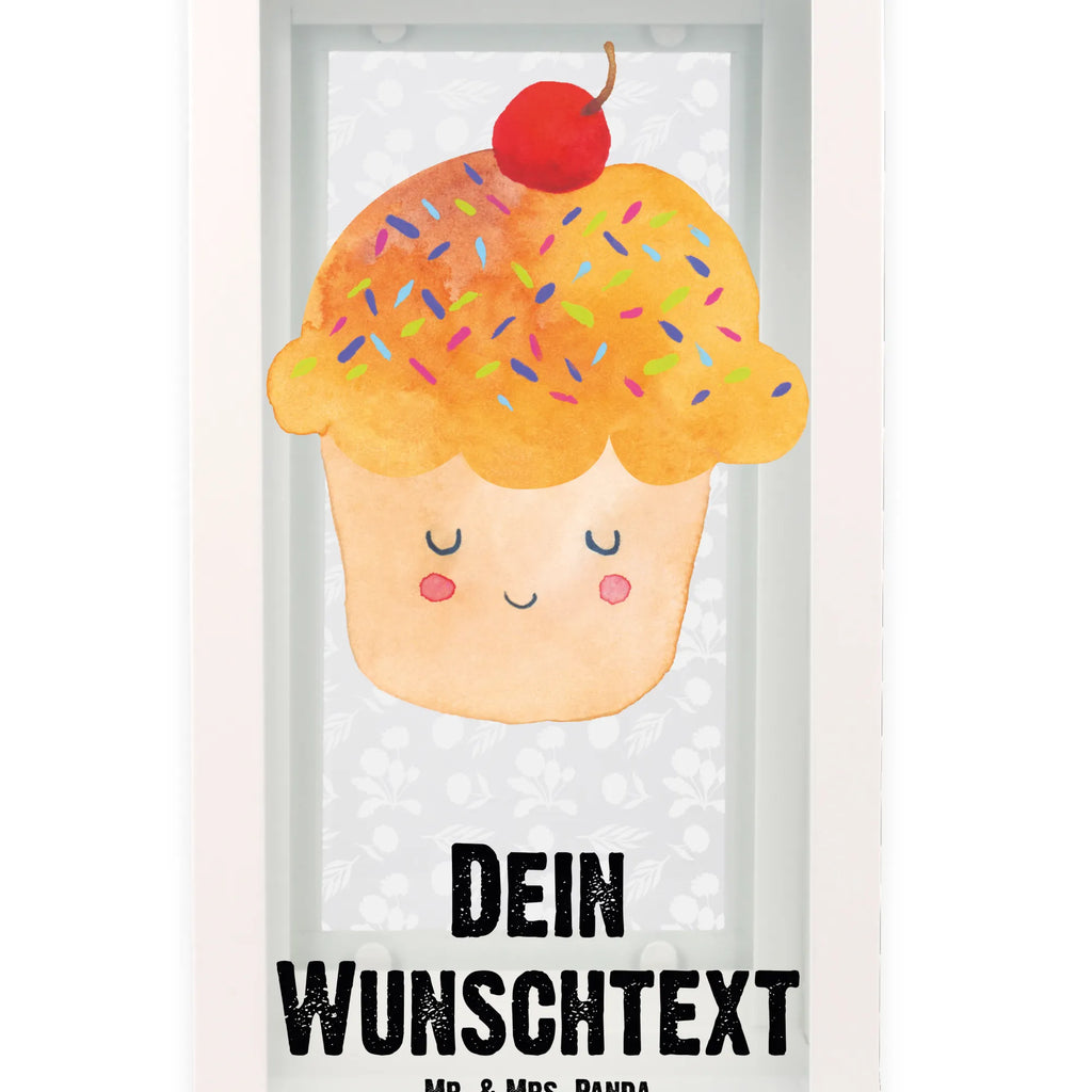 Personalisierte Deko Laterne Cupcake Klassische Laterne Mit Namensgravur, Minimalistische Laterne Mit Namen, Romantische Laterne Mit Wunschname, Metall Laterne, XXL-Laterne Mit Wunschname, Gartenlaterne Personalisiert, Personalisierte Deko Laterne, Windlichtlaterne Mit Namensgravur, Holzlaterne Mit Namensdruck, Skandinavische Laterne Mit Namen, Innenraum-Laterne Mit Namen, Laterne Deko Mit Namen, Beleuchtete Laterne Mit Namen, Orientalische Laterne Mit Namensdruck, Kerzenlaterne Mit Namensdruck, Laterne Mit Sternenmuster Und Namen, Laternenwindlicht Mit Namen, Moderne Laterne Mit Namen, Laterne Mit Griff Und Wunschname, Dekolaterne Mit Wunschname, Maritim-Laterne Mit Wunschname, Spiegelglas-Laterne Mit Namensdruck, Lichterlaterne Mit Wunschname, Hängelaterne Mit Namensgravur, Shabby-Chic-Laterne Mit Wunschname, Hängeleuchte, Windlicht, Metalllaterne Mit Namen, Teelichthalter Laterne Mit Wunschname, Rustikale Laterne Mit Namensgravur, Deko Laterne, Stellbare Laterne Mit Namen, Hängelaterne Deko Mit Namen, Motivlaterne Mit Namensgravur, Leuchten, Laterne Mit Blumenmotiv Und Wunschname, Wetterfeste Laterne Mit Wunschname, Lichterkettenlaterne Mit Namen, Terrasse-Laterne Mit Wunschnamen, Outdoor-Laterne Mit Wunschname, Tischlaterne Mit Wunschname, Weiße Laterne Mit Wunschname, Pastellfarbene Laterne Mit Namensdruck, Glaslaterne Mit Wunschname, Vintage-Laterne Personalisiert, LED-Laterne Mit Namensgravur, Landhausstil-Laterne Mit Namen, Deko Laterne Mit Namen, Laternen-Set Personalisiert, Kleine Laterne Mit Namensdruck, Lustige Sprüche, Tiere, Tiermotive, Gute Laune, Geschenk Koch, Backen Geschenk, Küche Spruch, Motivation Sprüche, Cupcakes, Küche Deko, Wunder, Muffin
