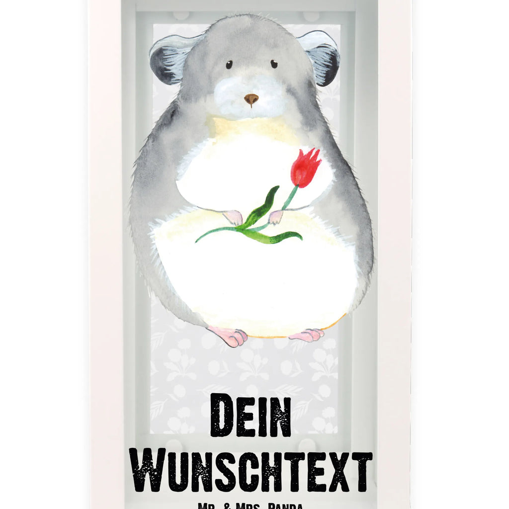 Personalisierte Deko Laterne Chinchilla mit Blume Tischlaterne Mit Wunschname, Shabby-Chic-Laterne Mit Wunschname, Laterne Mit Griff Und Wunschname, Glaslaterne Mit Wunschname, Hängelaterne Mit Namensgravur, Laterne Mit Sternenmuster Und Namen, Gartenlaterne Personalisiert, Hängelaterne Deko Mit Namen, Minimalistische Laterne Mit Namen, Kerzenlaterne Mit Namensdruck, Metall Laterne, Terrasse-Laterne Mit Wunschnamen, Orientalische Laterne Mit Namensdruck, Vintage-Laterne Personalisiert, LED-Laterne Mit Namensgravur, Skandinavische Laterne Mit Namen, Metalllaterne Mit Namen, Kleine Laterne Mit Namensdruck, Deko Laterne, Moderne Laterne Mit Namen, Laterne Deko Mit Namen, Beleuchtete Laterne Mit Namen, Motivlaterne Mit Namensgravur, Dekolaterne Mit Wunschname, Landhausstil-Laterne Mit Namen, Outdoor-Laterne Mit Wunschname, Personalisierte Deko Laterne, Deko Laterne Mit Namen, Maritim-Laterne Mit Wunschname, Lichterlaterne Mit Wunschname, Windlicht, Lichterkettenlaterne Mit Namen, Holzlaterne Mit Namensdruck, Laternen-Set Personalisiert, Klassische Laterne Mit Namensgravur, Laternenwindlicht Mit Namen, Teelichthalter Laterne Mit Wunschname, XXL-Laterne Mit Wunschname, Wetterfeste Laterne Mit Wunschname, Leuchten, Innenraum-Laterne Mit Namen, Romantische Laterne Mit Wunschname, Rustikale Laterne Mit Namensgravur, Hängeleuchte, Stellbare Laterne Mit Namen, Pastellfarbene Laterne Mit Namensdruck, Laterne Mit Blumenmotiv Und Wunschname, Weiße Laterne Mit Wunschname, Spiegelglas-Laterne Mit Namensdruck, Windlichtlaterne Mit Namensgravur, Lustige Sprüche, Tiere, Tiermotive, Gute Laune, traurig sein, Kummer, Liebeskummer, Chaos, Chinchilla, Büroalltag, Depressionen, Chinchillas, Büro, Glücklichsein