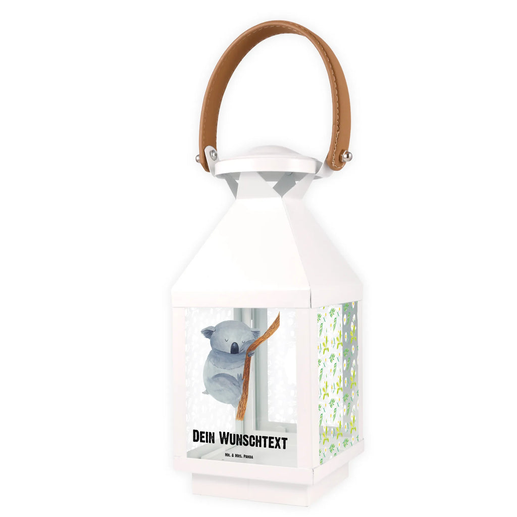 Personalisierte Deko Laterne Koalabär Teelichthalter Laterne Mit Wunschname, Kerzenlaterne Mit Namensdruck, Laterne Mit Griff Und Wunschname, Pastellfarbene Laterne Mit Namensdruck, Deko Laterne Mit Namen, Glaslaterne Mit Wunschname, Wetterfeste Laterne Mit Wunschname, Stellbare Laterne Mit Namen, Laternen-Set Personalisiert, Romantische Laterne Mit Wunschname, Motivlaterne Mit Namensgravur, Hängelaterne Deko Mit Namen, Spiegelglas-Laterne Mit Namensdruck, Terrasse-Laterne Mit Wunschnamen, Moderne Laterne Mit Namen, Hängelaterne Mit Namensgravur, Vintage-Laterne Personalisiert, Beleuchtete Laterne Mit Namen, Holzlaterne Mit Namensdruck, Personalisierte Deko Laterne, Laternenwindlicht Mit Namen, Maritim-Laterne Mit Wunschname, Skandinavische Laterne Mit Namen, Laterne Mit Sternenmuster Und Namen, Landhausstil-Laterne Mit Namen, Weiße Laterne Mit Wunschname, Innenraum-Laterne Mit Namen, Laterne Deko Mit Namen, LED-Laterne Mit Namensgravur, Klassische Laterne Mit Namensgravur, Tischlaterne Mit Wunschname, Metalllaterne Mit Namen, Windlichtlaterne Mit Namensgravur, Laterne Mit Blumenmotiv Und Wunschname, Rustikale Laterne Mit Namensgravur, Lichterlaterne Mit Wunschname, Kleine Laterne Mit Namensdruck, Shabby-Chic-Laterne Mit Wunschname, Dekolaterne Mit Wunschname, Orientalische Laterne Mit Namensdruck, Gartenlaterne Personalisiert, Lichterkettenlaterne Mit Namen, Outdoor-Laterne Mit Wunschname, XXL-Laterne Mit Wunschname, Minimalistische Laterne Mit Namen, Tiermotive, Gute Laune, lustige Sprüche, Tiere, Traum, Koala, Bär, Koalabär, schlafen, träumen, Schlafzimmer, Traumland
