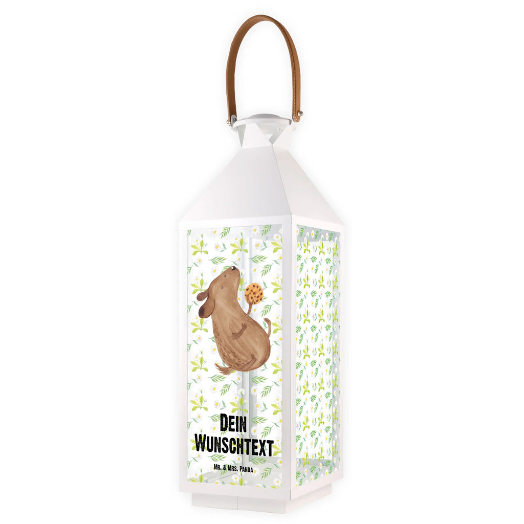 Personalisierte Deko Laterne Hund Keks Laternenwindlicht Mit Namen, Laterne Mit Blumenmotiv Und Wunschname, Personalisierte Deko Laterne, Metall Laterne, Tischlaterne Mit Wunschname, Windlicht, Laterne Mit Sternenmuster Und Namen, Laterne Mit Griff Und Wunschname, Gartenlaterne Personalisiert, Maritim-Laterne Mit Wunschname, Laterne Deko Mit Namen, Holzlaterne Mit Namensdruck, Innenraum-Laterne Mit Namen, Weiße Laterne Mit Wunschname, Deko Laterne, Kleine Laterne Mit Namensdruck, Hängeleuchte, Lichterlaterne Mit Wunschname, Pastellfarbene Laterne Mit Namensdruck, Terrasse-Laterne Mit Wunschnamen, Romantische Laterne Mit Wunschname, Windlichtlaterne Mit Namensgravur, Hängelaterne Deko Mit Namen, Stellbare Laterne Mit Namen, Orientalische Laterne Mit Namensdruck, Minimalistische Laterne Mit Namen, LED-Laterne Mit Namensgravur, Leuchten, Shabby-Chic-Laterne Mit Wunschname, Motivlaterne Mit Namensgravur, Laternen-Set Personalisiert, Vintage-Laterne Personalisiert, Outdoor-Laterne Mit Wunschname, Spiegelglas-Laterne Mit Namensdruck, Moderne Laterne Mit Namen, Wetterfeste Laterne Mit Wunschname, Landhausstil-Laterne Mit Namen, Hängelaterne Mit Namensgravur, Skandinavische Laterne Mit Namen, Klassische Laterne Mit Namensgravur, Beleuchtete Laterne Mit Namen, Rustikale Laterne Mit Namensgravur, Teelichthalter Laterne Mit Wunschname, Lichterkettenlaterne Mit Namen, Kerzenlaterne Mit Namensdruck, Metalllaterne Mit Namen, XXL-Laterne Mit Wunschname, Deko Laterne Mit Namen, Glaslaterne Mit Wunschname, Dekolaterne Mit Wunschname, Sprüche, Hund, Hunderasse, Hundebesitzer, Hundemotiv, Haustier, Tierliebhaber, Hundekekse, Leckerli, Hundeleckerli, Hundesnacks