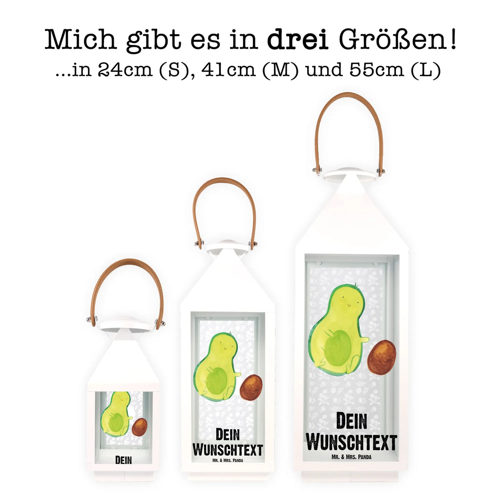 Personalisierte Deko Laterne Avocado rollt Kern Kleine Laterne Mit Namensdruck, Laternenwindlicht Mit Namen, Wetterfeste Laterne Mit Wunschname, Hängelaterne Mit Namensgravur, Maritim-Laterne Mit Wunschname, Hängelaterne Deko Mit Namen, Spiegelglas-Laterne Mit Namensdruck, Minimalistische Laterne Mit Namen, Stellbare Laterne Mit Namen, Klassische Laterne Mit Namensgravur, XXL-Laterne Mit Wunschname, Shabby-Chic-Laterne Mit Wunschname, Lichterkettenlaterne Mit Namen, Orientalische Laterne Mit Namensdruck, Laterne Deko Mit Namen, Innenraum-Laterne Mit Namen, Kerzenlaterne Mit Namensdruck, Laterne Mit Blumenmotiv Und Wunschname, Landhausstil-Laterne Mit Namen, Dekolaterne Mit Wunschname, Lichterlaterne Mit Wunschname, Vintage-Laterne Personalisiert, Deko Laterne Mit Namen, Romantische Laterne Mit Wunschname, Laterne Mit Sternenmuster Und Namen, Rustikale Laterne Mit Namensgravur, LED-Laterne Mit Namensgravur, Gartenlaterne Personalisiert, Metalllaterne Mit Namen, Teelichthalter Laterne Mit Wunschname, Motivlaterne Mit Namensgravur, Pastellfarbene Laterne Mit Namensdruck, Skandinavische Laterne Mit Namen, Glaslaterne Mit Wunschname, Terrasse-Laterne Mit Wunschnamen, Personalisierte Deko Laterne, Laternen-Set Personalisiert, Outdoor-Laterne Mit Wunschname, Tischlaterne Mit Wunschname, Holzlaterne Mit Namensdruck, Beleuchtete Laterne Mit Namen, Windlichtlaterne Mit Namensgravur, Laterne Mit Griff Und Wunschname, Moderne Laterne Mit Namen, Weiße Laterne Mit Wunschname, Avocado, Veggie, Vegan, Gesund, Säugling, große Liebe, zur Geburt, Schwanger, erstes Kind, Baby, Liebe, Avocados, Geburt, Geburtstag, Schwangerschaft, Babyparty, Kind, Love