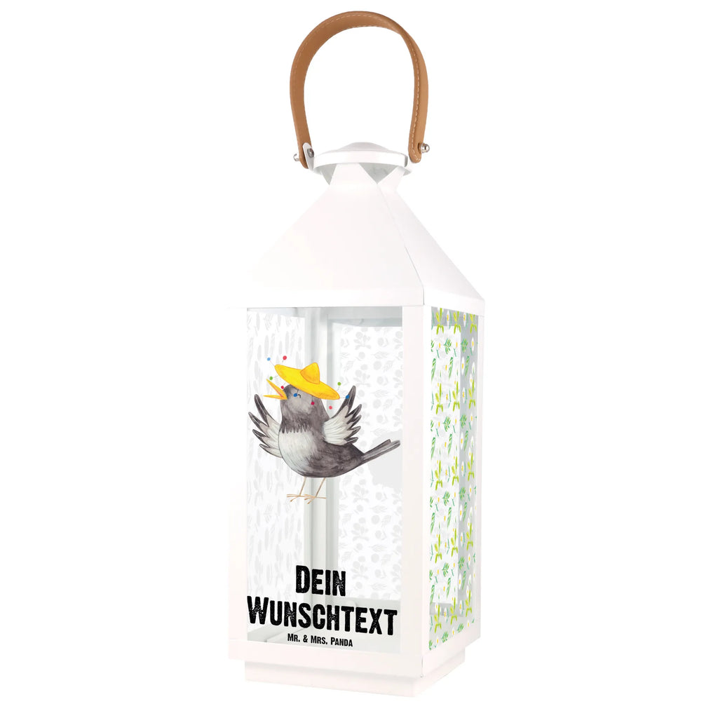 Personalisierte Deko Laterne Rabe mit Sombrero Vintage-Laterne Personalisiert, Lichterlaterne Mit Wunschname, LED-Laterne Mit Namensgravur, Metalllaterne Mit Namen, Terrasse-Laterne Mit Wunschnamen, Skandinavische Laterne Mit Namen, Laternen-Set Personalisiert, Lichterkettenlaterne Mit Namen, Laterne Mit Griff Und Wunschname, Pastellfarbene Laterne Mit Namensdruck, Dekolaterne Mit Wunschname, Laternenwindlicht Mit Namen, Klassische Laterne Mit Namensgravur, Minimalistische Laterne Mit Namen, Laterne Deko Mit Namen, Rustikale Laterne Mit Namensgravur, Romantische Laterne Mit Wunschname, Gartenlaterne Personalisiert, Spiegelglas-Laterne Mit Namensdruck, Laterne Mit Blumenmotiv Und Wunschname, Weiße Laterne Mit Wunschname, Wetterfeste Laterne Mit Wunschname, Beleuchtete Laterne Mit Namen, Windlichtlaterne Mit Namensgravur, Landhausstil-Laterne Mit Namen, Deko Laterne, Maritim-Laterne Mit Wunschname, Laterne Mit Sternenmuster Und Namen, Orientalische Laterne Mit Namensdruck, Outdoor-Laterne Mit Wunschname, Windlicht, Tischlaterne Mit Wunschname, Leuchten, Hängeleuchte, Personalisierte Deko Laterne, Hängelaterne Deko Mit Namen, Metall Laterne, Innenraum-Laterne Mit Namen, Deko Laterne Mit Namen, Motivlaterne Mit Namensgravur, Kerzenlaterne Mit Namensdruck, Shabby-Chic-Laterne Mit Wunschname, Kleine Laterne Mit Namensdruck, Moderne Laterne Mit Namen, Holzlaterne Mit Namensdruck, Hängelaterne Mit Namensgravur, Teelichthalter Laterne Mit Wunschname, Glaslaterne Mit Wunschname, XXL-Laterne Mit Wunschname, Stellbare Laterne Mit Namen, Lustige Sprüche, Tiere, Tiermotive, Gute Laune, glücklich sein, Vögel, Glück Spruch, Elster, Vogel, Spruch Positiv, Motivation, Rabe, Froh, Fröhlich sein