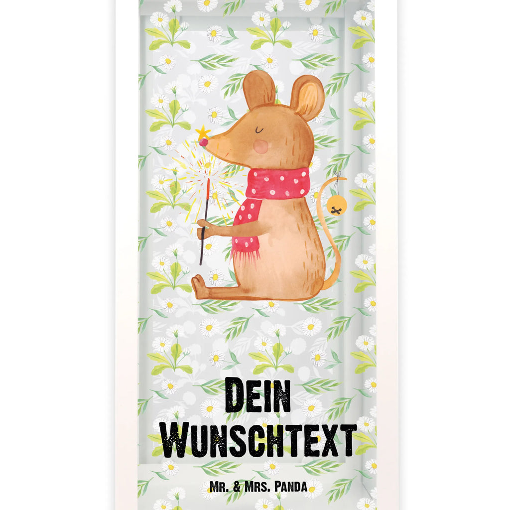 Personalisierte Deko Laterne Weihnachtsmaus Leuchten, Windlichtlaterne Mit Namensgravur, XXL-Laterne Mit Wunschname, Gartenlaterne Personalisiert, Stellbare Laterne Mit Namen, Moderne Laterne Mit Namen, Glaslaterne Mit Wunschname, Laterne Mit Sternenmuster Und Namen, Metall Laterne, Laterne Mit Griff Und Wunschname, Skandinavische Laterne Mit Namen, Laternen-Set Personalisiert, Personalisierte Deko Laterne, Vintage-Laterne Personalisiert, Laterne Deko Mit Namen, Hängeleuchte, Weiße Laterne Mit Wunschname, Tischlaterne Mit Wunschname, Klassische Laterne Mit Namensgravur, LED-Laterne Mit Namensgravur, Maritim-Laterne Mit Wunschname, Innenraum-Laterne Mit Namen, Laternenwindlicht Mit Namen, Pastellfarbene Laterne Mit Namensdruck, Hängelaterne Mit Namensgravur, Minimalistische Laterne Mit Namen, Terrasse-Laterne Mit Wunschnamen, Landhausstil-Laterne Mit Namen, Deko Laterne Mit Namen, Orientalische Laterne Mit Namensdruck, Teelichthalter Laterne Mit Wunschname, Romantische Laterne Mit Wunschname, Metalllaterne Mit Namen, Beleuchtete Laterne Mit Namen, Kerzenlaterne Mit Namensdruck, Lichterlaterne Mit Wunschname, Shabby-Chic-Laterne Mit Wunschname, Kleine Laterne Mit Namensdruck, Motivlaterne Mit Namensgravur, Deko Laterne, Holzlaterne Mit Namensdruck, Spiegelglas-Laterne Mit Namensdruck, Outdoor-Laterne Mit Wunschname, Dekolaterne Mit Wunschname, Windlicht, Hängelaterne Deko Mit Namen, Laterne Mit Blumenmotiv Und Wunschname, Lichterkettenlaterne Mit Namen, Rustikale Laterne Mit Namensgravur, Wetterfeste Laterne Mit Wunschname, Weihnachten, Winter, Weihnachtsdeko, Nikolaus, Advent, Heiligabend, Wintermotiv, Weihnachtswunder, Weihnachtsgruß, Weihnachtsmotiv, Maus, Frohe Weihnachten, Mäuschen