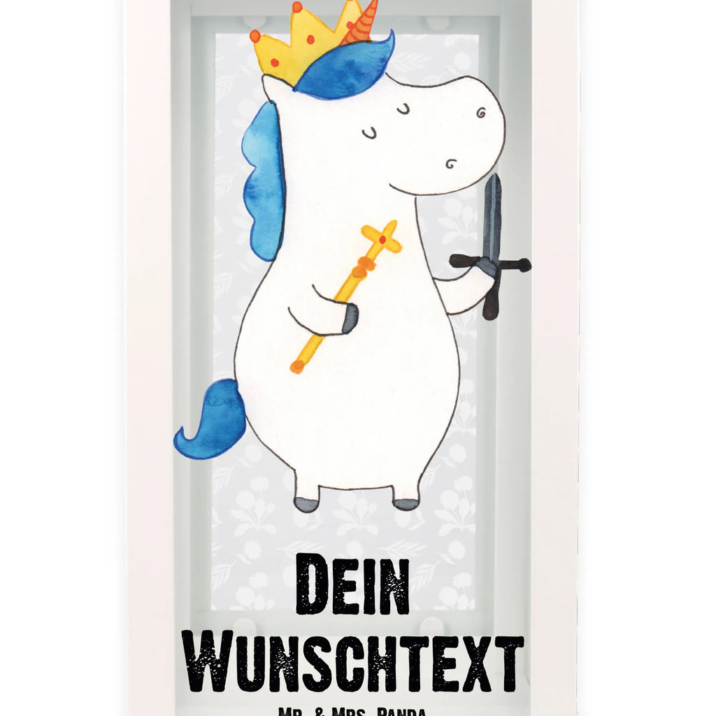 Personalisierte Deko Laterne Einhorn König mit Schwert Metalllaterne Mit Namen, Moderne Laterne Mit Namen, Dekolaterne Mit Wunschname, Tischlaterne Mit Wunschname, Metall Laterne, Windlicht, Motivlaterne Mit Namensgravur, Weiße Laterne Mit Wunschname, Laterne Mit Griff Und Wunschname, LED-Laterne Mit Namensgravur, Shabby-Chic-Laterne Mit Wunschname, Holzlaterne Mit Namensdruck, Hängelaterne Deko Mit Namen, Windlichtlaterne Mit Namensgravur, Outdoor-Laterne Mit Wunschname, Romantische Laterne Mit Wunschname, Teelichthalter Laterne Mit Wunschname, Glaslaterne Mit Wunschname, Pastellfarbene Laterne Mit Namensdruck, Rustikale Laterne Mit Namensgravur, Minimalistische Laterne Mit Namen, Kleine Laterne Mit Namensdruck, Deko Laterne, Laterne Mit Sternenmuster Und Namen, Kerzenlaterne Mit Namensdruck, Laternenwindlicht Mit Namen, Terrasse-Laterne Mit Wunschnamen, Gartenlaterne Personalisiert, Hängeleuchte, Wetterfeste Laterne Mit Wunschname, Lichterkettenlaterne Mit Namen, Hängelaterne Mit Namensgravur, Maritim-Laterne Mit Wunschname, XXL-Laterne Mit Wunschname, Stellbare Laterne Mit Namen, Leuchten, Personalisierte Deko Laterne, Innenraum-Laterne Mit Namen, Spiegelglas-Laterne Mit Namensdruck, Skandinavische Laterne Mit Namen, Deko Laterne Mit Namen, Landhausstil-Laterne Mit Namen, Klassische Laterne Mit Namensgravur, Beleuchtete Laterne Mit Namen, Vintage-Laterne Personalisiert, Laterne Deko Mit Namen, Lichterlaterne Mit Wunschname, Laterne Mit Blumenmotiv Und Wunschname, Orientalische Laterne Mit Namensdruck, Laternen-Set Personalisiert, Unicorn, Einhorn, Einhörner, Einhorn Deko, Ritter, Mittelalter, König