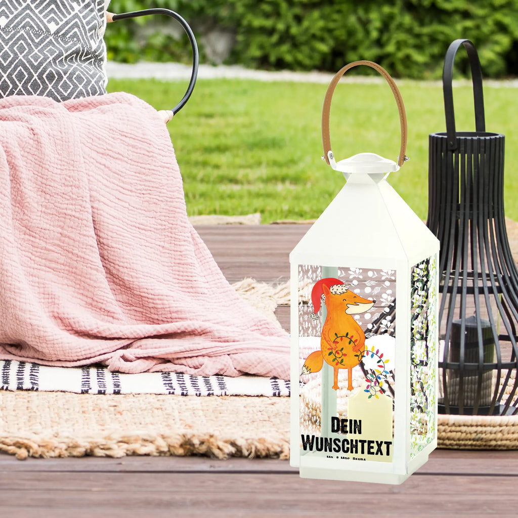 Personalisierte Deko Laterne Fuchs Weihnachten Laterne Mit Griff Und Wunschname, Hängelaterne Deko Mit Namen, Laterne Deko Mit Namen, Laterne Mit Sternenmuster Und Namen, Wetterfeste Laterne Mit Wunschname, XXL-Laterne Mit Wunschname, Dekolaterne Mit Wunschname, Outdoor-Laterne Mit Wunschname, Shabby-Chic-Laterne Mit Wunschname, Hängelaterne Mit Namensgravur, Tischlaterne Mit Wunschname, Lichterkettenlaterne Mit Namen, Romantische Laterne Mit Wunschname, Moderne Laterne Mit Namen, Rustikale Laterne Mit Namensgravur, Lichterlaterne Mit Wunschname, Teelichthalter Laterne Mit Wunschname, Klassische Laterne Mit Namensgravur, Minimalistische Laterne Mit Namen, Metall Laterne, Weiße Laterne Mit Wunschname, Gartenlaterne Personalisiert, Windlicht, Orientalische Laterne Mit Namensdruck, Stellbare Laterne Mit Namen, Motivlaterne Mit Namensgravur, Kleine Laterne Mit Namensdruck, Laternen-Set Personalisiert, Laterne Mit Blumenmotiv Und Wunschname, Kerzenlaterne Mit Namensdruck, Innenraum-Laterne Mit Namen, Hängeleuchte, Holzlaterne Mit Namensdruck, Landhausstil-Laterne Mit Namen, Vintage-Laterne Personalisiert, Skandinavische Laterne Mit Namen, Terrasse-Laterne Mit Wunschnamen, Spiegelglas-Laterne Mit Namensdruck, Personalisierte Deko Laterne, Glaslaterne Mit Wunschname, Leuchten, Laternenwindlicht Mit Namen, Maritim-Laterne Mit Wunschname, Windlichtlaterne Mit Namensgravur, Pastellfarbene Laterne Mit Namensdruck, Deko Laterne Mit Namen, LED-Laterne Mit Namensgravur, Beleuchtete Laterne Mit Namen, Deko Laterne, Metalllaterne Mit Namen, Weihnachten, Winter, Weihnachtsdeko, Nikolaus, Advent, Heiligabend, Wintermotiv, Geschenk Weihnachten, Füchse, Fuchs, Weihnachtsmann, Weihnachtszeit, Spruch schön