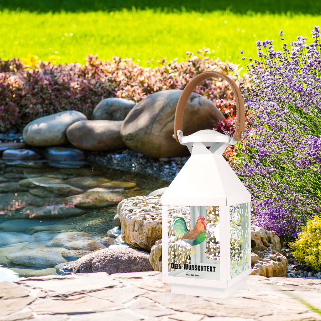 Personalisierte Deko Laterne Hahn mit Korn Beleuchtete Laterne Mit Namen, Landhausstil-Laterne Mit Namen, Lichterkettenlaterne Mit Namen, Shabby-Chic-Laterne Mit Wunschname, Teelichthalter Laterne Mit Wunschname, Innenraum-Laterne Mit Namen, Klassische Laterne Mit Namensgravur, Windlichtlaterne Mit Namensgravur, Moderne Laterne Mit Namen, Skandinavische Laterne Mit Namen, Kleine Laterne Mit Namensdruck, Metalllaterne Mit Namen, Kerzenlaterne Mit Namensdruck, Vintage-Laterne Personalisiert, Laternenwindlicht Mit Namen, Lichterlaterne Mit Wunschname, Holzlaterne Mit Namensdruck, Weiße Laterne Mit Wunschname, Motivlaterne Mit Namensgravur, XXL-Laterne Mit Wunschname, Personalisierte Deko Laterne, Pastellfarbene Laterne Mit Namensdruck, Rustikale Laterne Mit Namensgravur, Outdoor-Laterne Mit Wunschname, Minimalistische Laterne Mit Namen, Hängelaterne Mit Namensgravur, Laterne Deko Mit Namen, Laternen-Set Personalisiert, Hängelaterne Deko Mit Namen, Laterne Mit Sternenmuster Und Namen, Orientalische Laterne Mit Namensdruck, Glaslaterne Mit Wunschname, Terrasse-Laterne Mit Wunschnamen, Stellbare Laterne Mit Namen, Gartenlaterne Personalisiert, Dekolaterne Mit Wunschname, Laterne Mit Blumenmotiv Und Wunschname, Wetterfeste Laterne Mit Wunschname, Spiegelglas-Laterne Mit Namensdruck, Laterne Mit Griff Und Wunschname, Deko Laterne Mit Namen, Maritim-Laterne Mit Wunschname, LED-Laterne Mit Namensgravur, Romantische Laterne Mit Wunschname, Tischlaterne Mit Wunschname, Bauernhof, Hoftiere, Landwirt, Landwirtin, Korn, Hahn, Eier, Natur, Henne