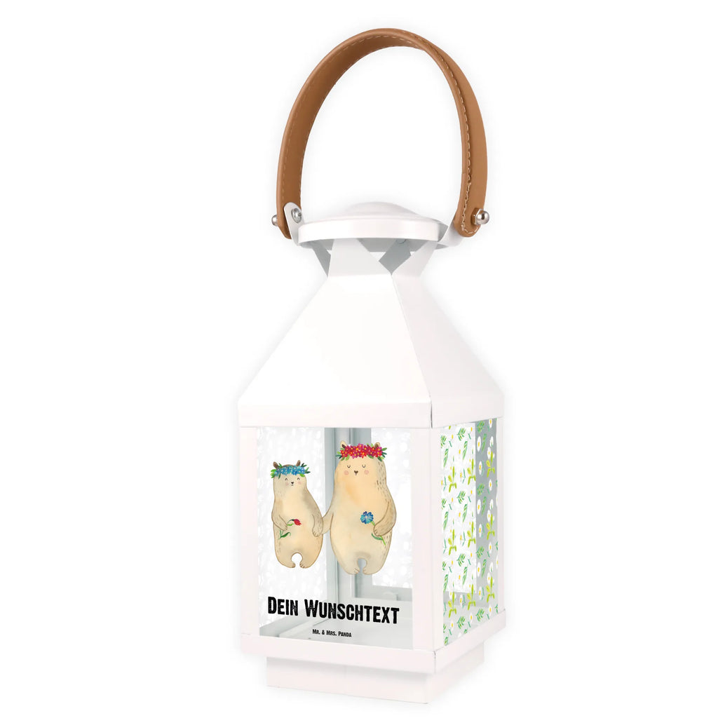 Personalisierte Deko Laterne Bären mit Blumenkranz Wetterfeste Laterne Mit Wunschname, Moderne Laterne Mit Namen, Personalisierte Deko Laterne, Hängelaterne Mit Namensgravur, LED-Laterne Mit Namensgravur, Motivlaterne Mit Namensgravur, Outdoor-Laterne Mit Wunschname, Glaslaterne Mit Wunschname, Klassische Laterne Mit Namensgravur, Spiegelglas-Laterne Mit Namensdruck, Metalllaterne Mit Namen, Romantische Laterne Mit Wunschname, Landhausstil-Laterne Mit Namen, Laterne Mit Blumenmotiv Und Wunschname, Teelichthalter Laterne Mit Wunschname, Pastellfarbene Laterne Mit Namensdruck, Weiße Laterne Mit Wunschname, Holzlaterne Mit Namensdruck, Terrasse-Laterne Mit Wunschnamen, Kleine Laterne Mit Namensdruck, Tischlaterne Mit Wunschname, Maritim-Laterne Mit Wunschname, Windlichtlaterne Mit Namensgravur, XXL-Laterne Mit Wunschname, Vintage-Laterne Personalisiert, Laterne Mit Griff Und Wunschname, Kerzenlaterne Mit Namensdruck, Shabby-Chic-Laterne Mit Wunschname, Laternenwindlicht Mit Namen, Laterne Mit Sternenmuster Und Namen, Hängelaterne Deko Mit Namen, Lichterlaterne Mit Wunschname, Lichterkettenlaterne Mit Namen, Laternen-Set Personalisiert, Skandinavische Laterne Mit Namen, Minimalistische Laterne Mit Namen, Orientalische Laterne Mit Namensdruck, Laterne Deko Mit Namen, Beleuchtete Laterne Mit Namen, Deko Laterne Mit Namen, Gartenlaterne Personalisiert, Innenraum-Laterne Mit Namen, Stellbare Laterne Mit Namen, Rustikale Laterne Mit Namensgravur, Dekolaterne Mit Wunschname, Familie, Vatertag, Muttertag, Bruder, Schwester, Mama, Papa, Oma, Opa, Mutti, Geschenk Mama. Muttertag, Kind, Mami, Family, weltbeste Mama, Lieblingsmama, Lieblingsmensch, Bären, Tochter, Vorbild, Töchter, Mutter, Kinder, beste Mutter, Bär