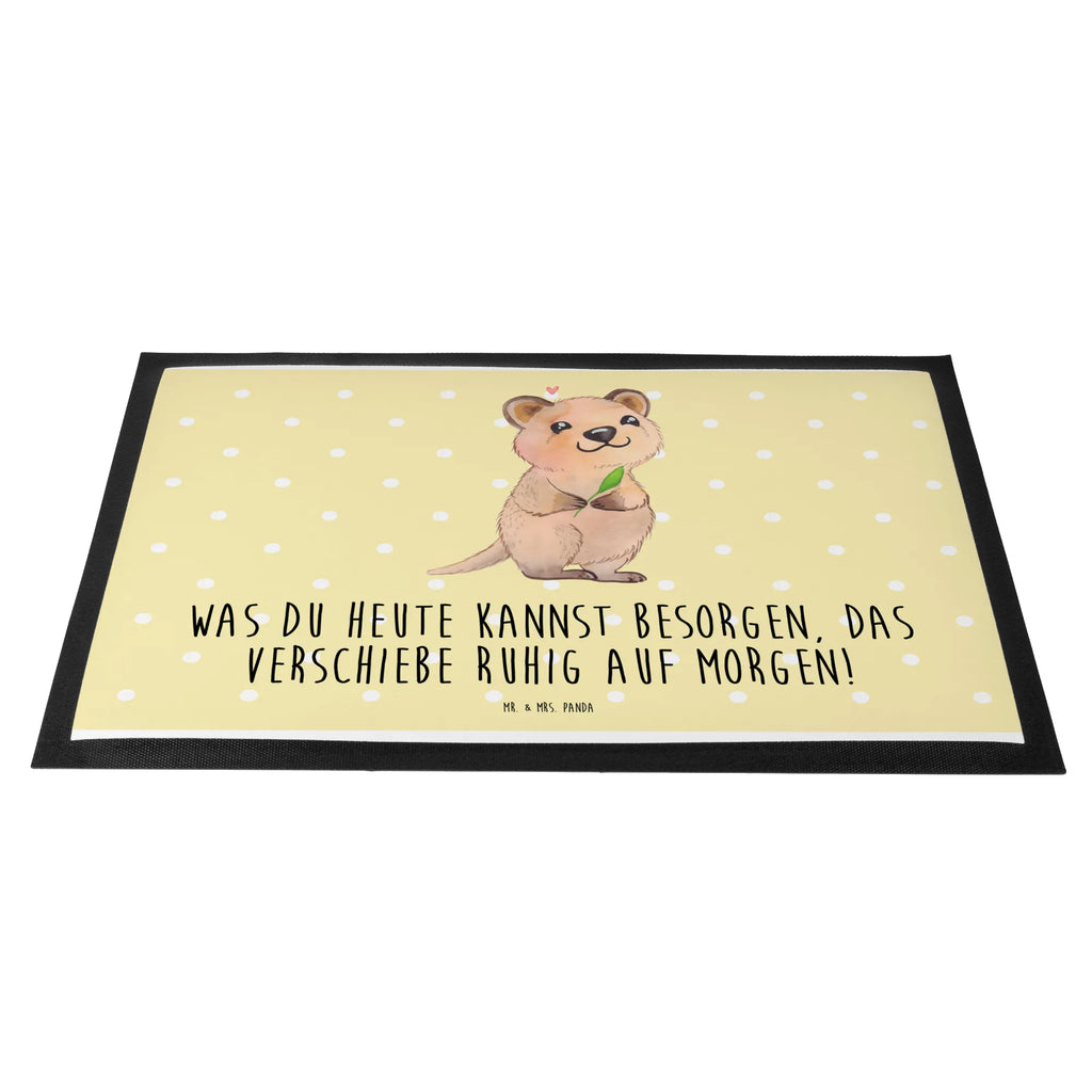 Fußmatte Quokka Happy sauberlaufmatten, Türvorleger, Türmatte, Abtretmatte, Schmutzmatte, fußmatte, flurmatte, Abtreter, Fußmatten, türmatten, außenmatte, Fußabstreifer, Schuhabstreifer, Eingangsmatte, Schmutzfangteppich, Sauberlaufmatte, Fußabtreter, abstreifer, Schmutzfangmatte, schmutzfangmatten, Haustürmatte, Fussmatte, Eingangsteppich, hausmatte, matte haustür, Schmutzfänger, Gute Laune, Tiermotive, Tiere, Lustige Sprüche, Niedliches Tier, Lustiger Spruch, Quokka, Verschieben, Dinge Erledigen, Aufschieberitis