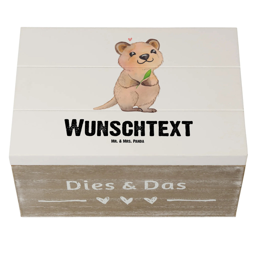 Personalisierte Holzkiste Quokka Happy Schatzkiste mit Namen, GEschenkdose Personalisiert, Schatulle mit Namen, Aufbewahrungsbox mit Namen, Schatulle Personalisiert, Schatzkiste Personalisiert, Holzkiste Personalisiert, Kiste mit Namen, mit Namen, Erinnerungsbox mit Namen, Dekokiste Personalisiert, Truhe Personalisiert, Dekokiste mit Namen, Truhe mit Namen, Erinnerungsbox Personalisiert, Geschenkbox Personalisiert, Holzkiste mit Namen, Aufbewahrungsbox Personalisiert, Kiste Personalisiert, Erinnerungskiste Personalisiert, Lustige Sprüche, Gute Laune, Tiermotive, Tiere, Quokka, Verschieben, Lustiger Spruch, Aufschieberitis, Niedliches Tier, Dinge Erledigen