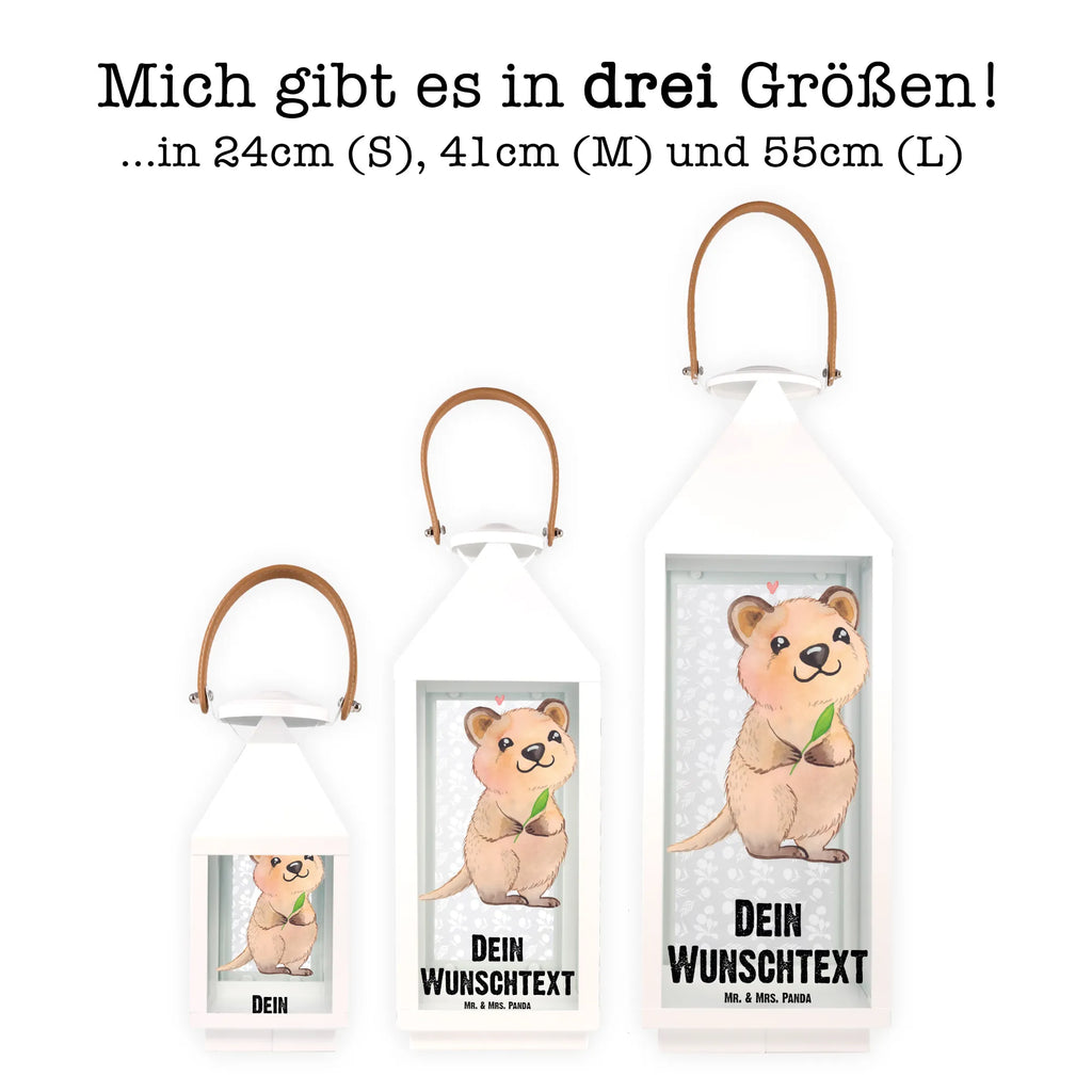 Personalisierte Deko Laterne Quokka Happy Laternen-Set Personalisiert, Windlicht, Lichterkettenlaterne Mit Namen, Laterne Deko Mit Namen, Motivlaterne Mit Namensgravur, Spiegelglas-Laterne Mit Namensdruck, Landhausstil-Laterne Mit Namen, Laterne Mit Sternenmuster Und Namen, Weiße Laterne Mit Wunschname, Personalisierte Deko Laterne, Moderne Laterne Mit Namen, Minimalistische Laterne Mit Namen, Stellbare Laterne Mit Namen, Kleine Laterne Mit Namensdruck, Pastellfarbene Laterne Mit Namensdruck, Wetterfeste Laterne Mit Wunschname, Teelichthalter Laterne Mit Wunschname, Orientalische Laterne Mit Namensdruck, Maritim-Laterne Mit Wunschname, Hängelaterne Mit Namensgravur, Dekolaterne Mit Wunschname, Beleuchtete Laterne Mit Namen, Metall Laterne, LED-Laterne Mit Namensgravur, Outdoor-Laterne Mit Wunschname, Skandinavische Laterne Mit Namen, Innenraum-Laterne Mit Namen, Glaslaterne Mit Wunschname, Laternenwindlicht Mit Namen, Hängelaterne Deko Mit Namen, Vintage-Laterne Personalisiert, Windlichtlaterne Mit Namensgravur, Hängeleuchte, Kerzenlaterne Mit Namensdruck, Deko Laterne, Leuchten, XXL-Laterne Mit Wunschname, Laterne Mit Blumenmotiv Und Wunschname, Gartenlaterne Personalisiert, Laterne Mit Griff Und Wunschname, Lichterlaterne Mit Wunschname, Holzlaterne Mit Namensdruck, Klassische Laterne Mit Namensgravur, Rustikale Laterne Mit Namensgravur, Romantische Laterne Mit Wunschname, Metalllaterne Mit Namen, Tischlaterne Mit Wunschname, Shabby-Chic-Laterne Mit Wunschname, Terrasse-Laterne Mit Wunschnamen, Deko Laterne Mit Namen, Lustige Sprüche, Tiere, Tiermotive, Gute Laune, Dinge Erledigen, Aufschieberitis, Lustiger Spruch, Niedliches Tier, Quokka, Verschieben
