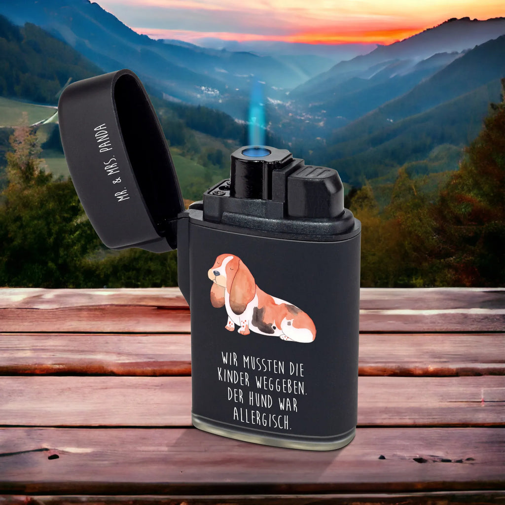 Feuerzeug Hund Basset Hound zündgerät, Feuerzeuge, gas anzünder, gasfeuerzeuge, zigarettenanzünder, sturmfeuerzeug, Gasfeuerzeug, Feuerzeug, sturmfeuerzeuge, anzünder, Sprüche, Hund, Hunderasse, Hundebesitzer, Hundemotiv, Haustier, Tierliebhaber, Hundeliebe, Basset, Kinderlos, Basset Hound