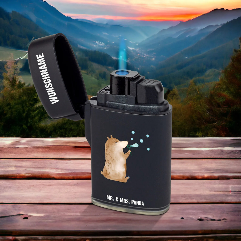 Personalisiertes Feuerzeug Bär Seifenblasen Feuerzeug Für Männer Mit Namen, Graviertes Feuerzeug, Feuerzeug Mit Datum, Feuerzeug Mit Gravur, Feuerzeug mit Widmung, Feuerzeug Geschenk Mit Namen, Feuerzeug Bedrucken Lassen, Personalisiertes Feuerzeug, Feuerzeug Personalisiert, Feuerzeug Für Frauen Personalisiert, Feuerzeug Mit Text, Feuerzeug Mit Namen, Feuerzeug Selbst Gestalten, Feuerzeug Mit Persönlicher Gravur, Feuerzeug Mit Initialen, Feuerzeug Mit Wunschtext, Hochwertiges Feuerzeug Mit Namen, Feuerzeug Mit Namen Und Symbol, Feuerzeug Mit Spruch, Individuelles Feuerzeug, Feuerzeug Mit Wunschname, Feuerzeug Als Geschenk Personalisiert, Feuerzeug Mit Widmung, Feuerzeug Mit Gas nachfüllbar, Bär, Teddy, Teddybär, Seifenblasen Bär Lustig Sein Glücklich Traurig Happy