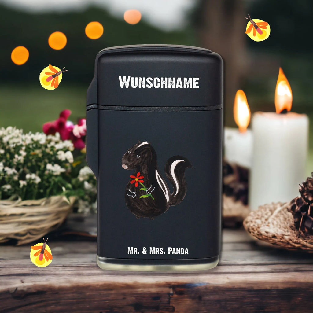 Personalisiertes Feuerzeug Stinktier Blume Feuerzeug Personalisiert, Feuerzeug Für Frauen Personalisiert, Feuerzeug Mit Gas nachfüllbar, Hochwertiges Feuerzeug Mit Namen, Feuerzeug Bedrucken Lassen, Individuelles Feuerzeug, Personalisiertes Feuerzeug, Feuerzeug Mit Spruch, Feuerzeug Mit Datum, Feuerzeug Als Geschenk Personalisiert, Feuerzeug Mit Wunschtext, Feuerzeug mit Widmung, Graviertes Feuerzeug, Feuerzeug Für Männer Mit Namen, Feuerzeug Mit Text, Feuerzeug Selbst Gestalten, Feuerzeug Mit Namen Und Symbol, Feuerzeug Mit Gravur, Feuerzeug Geschenk Mit Namen, Feuerzeug Mit Initialen, Feuerzeug Mit Widmung, Feuerzeug Mit Persönlicher Gravur, Feuerzeug Mit Namen, Feuerzeug Mit Wunschname, Stinktier, Skunk, verträumt, Träume, Wildtier, Dreams, Tagträumer, Raubtier, Stinki, Stinker