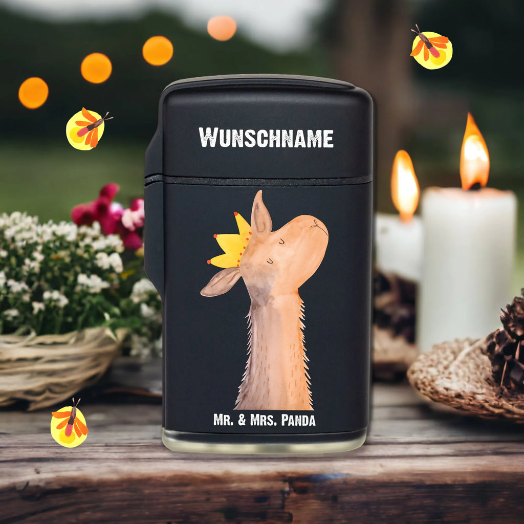 Personalised lighter llama head king Hochwertiges Feuerzeug Mit Namen, Feuerzeug Mit Gravur, Personalisiertes Feuerzeug, Feuerzeug Mit Wunschtext, Feuerzeug Selbst Gestalten, Feuerzeug Mit Datum, Feuerzeug Personalisiert, Feuerzeug Mit Widmung, Feuerzeug Mit Gas Nachfüllbar, Feuerzeug Mit Text, Feuerzeug Mit Persönlicher Gravur, Feuerzeug Als Geschenk Personalisiert, Graviertes Feuerzeug, Feuerzeug Mit Namen Und Symbol, Feuerzeug Mit Initialen, Individuelles Feuerzeug, Feuerzeug Mit Namen, Feuerzeug Bedrucken Lassen, Feuerzeug Geschenk Mit Namen, Feuerzeug Mit Spruch, Feuerzeug Für Frauen Personalisiert, Feuerzeug Mit Wunschname, Feuerzeug Für Männer Mit Namen, Lama, Alpaka, Königin, Kollegin, Lamas, Papa, Büro Kollege, König, Freundin, Vorgesetzter, Chef, Mama, Abitur, Abi