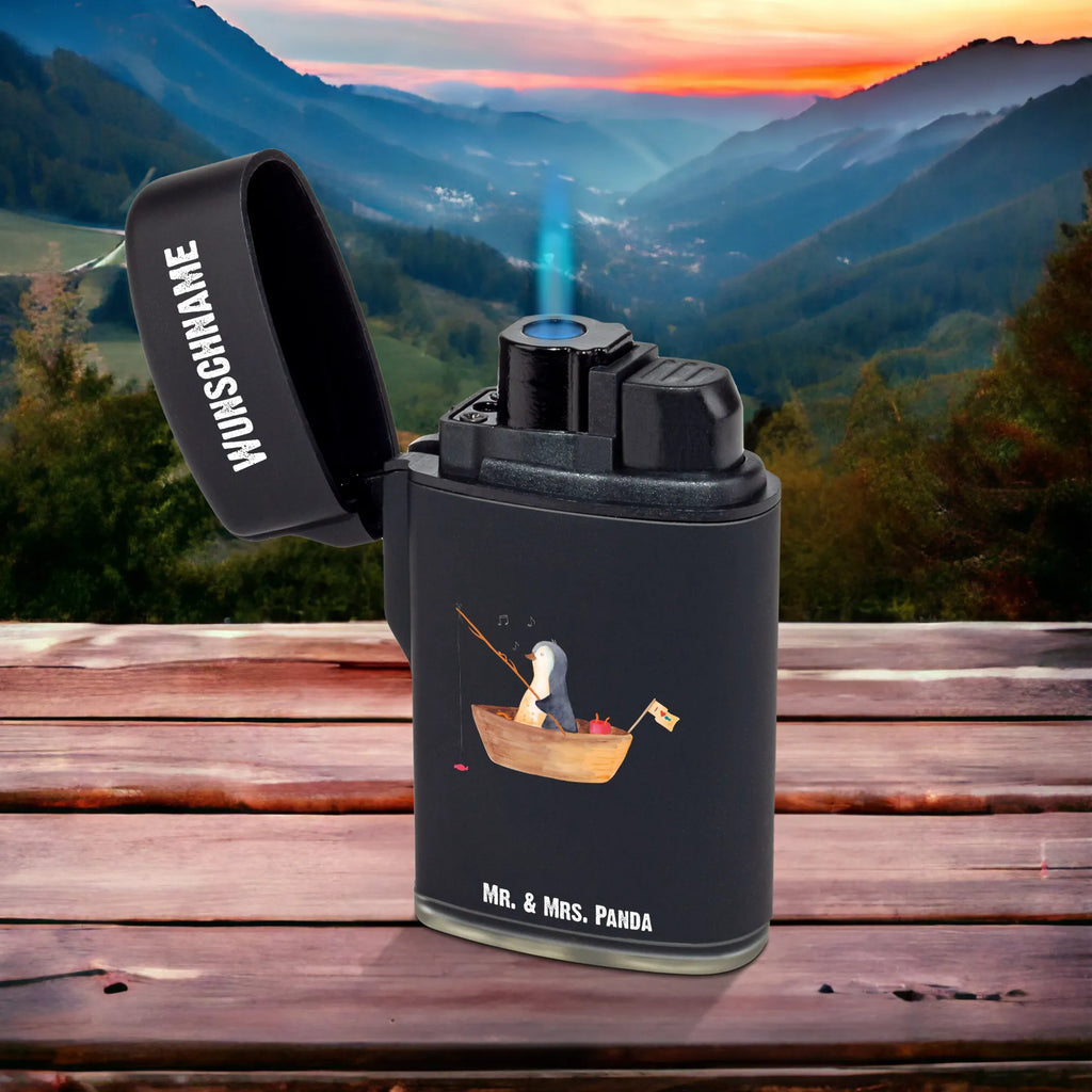 Personalisiertes Feuerzeug Pinguin Angelboot Feuerzeug Mit Wunschname, Feuerzeug Mit Text, Graviertes Feuerzeug, Feuerzeug Mit Initialen, Feuerzeug Mit Persönlicher Gravur, Feuerzeug Personalisiert, Feuerzeug Mit Wunschtext, Feuerzeug Mit Namen, Feuerzeug Für Männer Mit Namen, Feuerzeug Für Frauen Personalisiert, Personalisiertes Feuerzeug, Feuerzeug Mit Spruch, Feuerzeug Mit Datum, Feuerzeug Bedrucken Lassen, Feuerzeug Geschenk Mit Namen, Feuerzeug Mit Namen Und Symbol, Feuerzeug Mit Gas Nachfüllbar, Hochwertiges Feuerzeug Mit Namen, Individuelles Feuerzeug, Feuerzeug Mit Widmung, Feuerzeug Als Geschenk Personalisiert, Feuerzeug Selbst Gestalten, Feuerzeug Mit Gravur, Pinguin, Neustart, Pinguine, Trennung, Genießen, Angelboot, Lebenslust, Neuanfang, Motivation, Boot, Scheidung, Angeln, Leben, Geschenkidee Liebeskummer