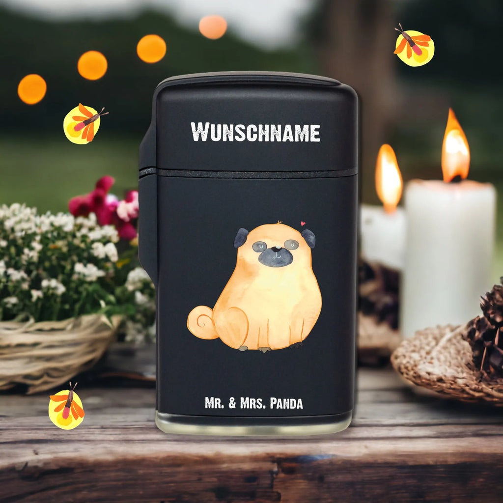 Personalised lighter Pug Feuerzeug Mit Namen Und Symbol, Feuerzeug Mit Spruch, Feuerzeug Mit Initialen, Individuelles Feuerzeug, Feuerzeug Mit Namen, Feuerzeug Für Männer Mit Namen, Feuerzeug Mit Gas nachfüllbar, Feuerzeug Für Frauen Personalisiert, Personalisiertes Feuerzeug, Hochwertiges Feuerzeug Mit Namen, Feuerzeug Mit Wunschtext, Feuerzeug Selbst Gestalten, Feuerzeug Bedrucken Lassen, Feuerzeug Personalisiert, Feuerzeug Mit Widmung, Feuerzeug Als Geschenk Personalisiert, Feuerzeug Mit Gravur, Feuerzeug Mit Text, Feuerzeug Mit Wunschname, Feuerzeug Geschenk Mit Namen, Feuerzeug Mit Datum, Feuerzeug mit Widmung, Feuerzeug Mit Persönlicher Gravur, Graviertes Feuerzeug, Hund, Hundemotiv, Haustier, Hunderasse, Tierliebhaber, Hundebesitzer, Sprüche, Hundeliebe, Mops, Liebe