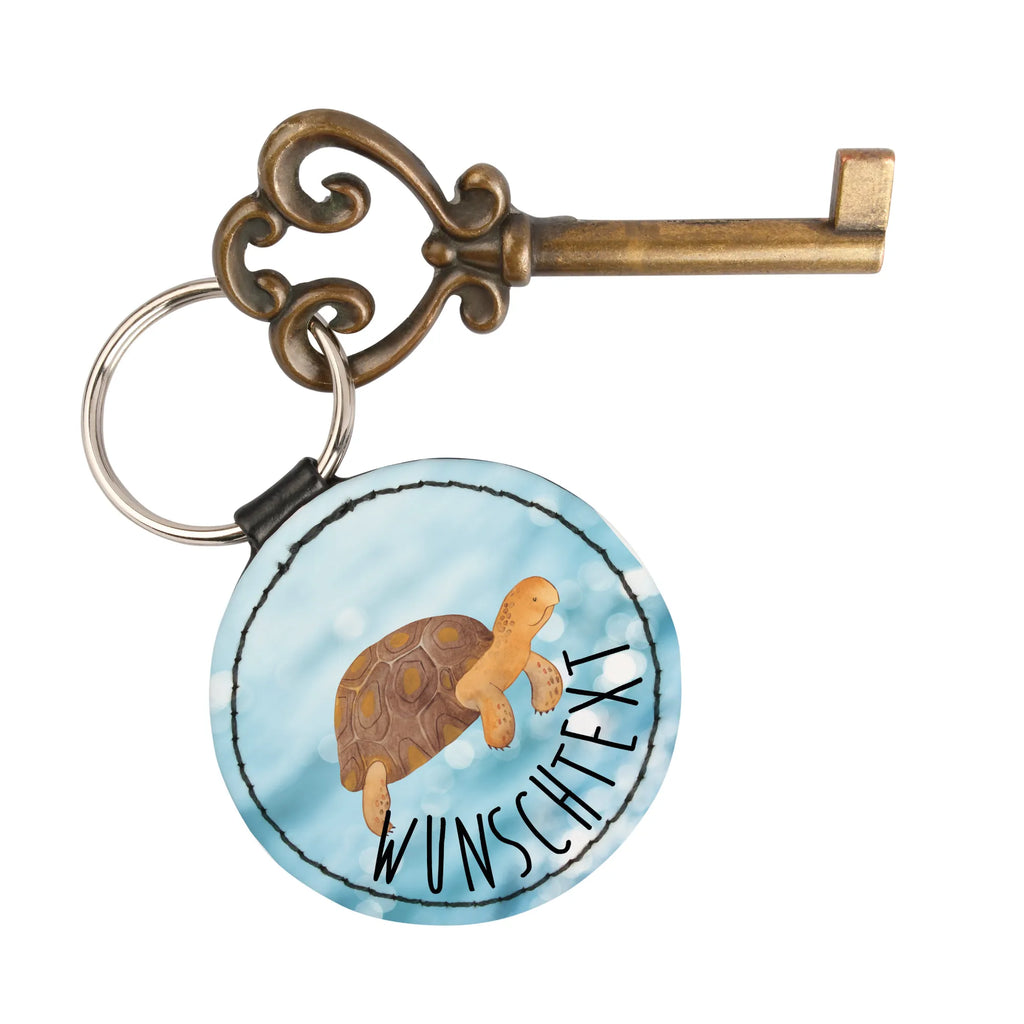 Personalisierter Schlüsselanhänger Schildkröte marschiert Schlüsselanhänger Mit Namen, Schlüsselanhänger Mit Initialen, Schlüsselanhänger Für Paare Mit Wunschtext, Schlüsselanhänger Für Auto Mit Wunschtext, Schlüsselanhänger Mit Datum, Handgemachter Schlüsselanhänger Mit Wunschtext, Schlüsselanhänger Mit Gravur, Schlüsselanhänger Mit Spruch, Schlüsselanhänger Individuell, Schlüsselanhänger Bedruckt, Schlüsselanhänger Mit Koordinaten, Schlüsselanhänger Geschenk Personalisiert, Schlüsselanhänger Aus Holz Mit Wunschtext, Personalisierter Schlüsselanhänger, Schlüsselanhänger Aus Leder Mit Gravur, Schlüsselanhänger Mit Widmung, Schlüsselanhänger Modern Mit Namen, Schlüsselanhänger Mit Wunschtext, Schlüsselanhänger Mit Text, Schlüsselanhänger Für Männer Mit Gravur, Schlüsselanhänger Liebevoll Gestaltet, Metall Schlüsselanhänger Mit Namen, Partner Schlüsselanhänger Personalisiert, Filz Schlüsselanhänger Mit Text, Schlüsselanhänger Für Kinder Mit Namen, Schlüsselanhänger Mit Botschaft, Schlüsselanhänger Selbst Gestalten, Schlüsselanhänger Mit Herz Und Gravur, Schlüsselanhänger Vintage Mit Gravur, Schlüsselanhänger Für Frauen Mit Wunschtext, Schlüsselanhänger Für Haus Mit Gravur, Freundschafts Schlüsselanhänger Mit Namen, Meerestiere, Meer, Urlaub, get lost, Schildkröten, Neustart, Schildkröte, Abenteuer, Reiselust, Motivation, Lieblingsmensch, Inspiration
