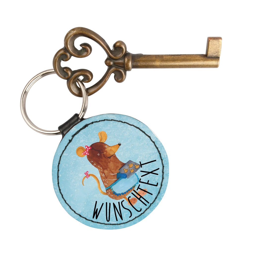 Personalisierter Schlüsselanhänger Maus Kekse Schlüsselanhänger Individuell, Schlüsselanhänger Liebevoll Gestaltet, Schlüsselanhänger Mit Spruch, Schlüsselanhänger Mit Text, Metall Schlüsselanhänger Mit Namen, Filz Schlüsselanhänger Mit Text, Schlüsselanhänger Für Männer Mit Gravur, Schlüsselanhänger Mit Widmung, Freundschafts Schlüsselanhänger Mit Namen, Schlüsselanhänger Für Kinder Mit Namen, Schlüsselanhänger Für Auto Mit Wunschtext, Schlüsselanhänger Für Paare Mit Wunschtext, Schlüsselanhänger Für Frauen Mit Wunschtext, Schlüsselanhänger Mit Wunschtext, Schlüsselanhänger Bedruckt, Schlüsselanhänger Mit Gravur, Schlüsselanhänger Mit Initialen, Schlüsselanhänger Aus Holz Mit Wunschtext, Schlüsselanhänger Mit Botschaft, Schlüsselanhänger Mit Datum, Personalisierter Schlüsselanhänger, Schlüsselanhänger Geschenk Personalisiert, Schlüsselanhänger Für Haus Mit Gravur, Partner Schlüsselanhänger Personalisiert, Schlüsselanhänger Mit Koordinaten, Schlüsselanhänger Mit Herz Und Gravur, Handgemachter Schlüsselanhänger Mit Wunschtext, Schlüsselanhänger Mit Namen, Schlüsselanhänger Modern Mit Namen, Schlüsselanhänger Aus Leder Mit Gravur, Schlüsselanhänger Vintage Mit Gravur, Schlüsselanhänger Selbst Gestalten, Winter, Weihnachten, Weihnachtsdeko, Nikolaus, Advent, Heiligabend, Wintermotiv, Chaosqueen, Plätzchen, backen, Maus, Weihnachtskekse, Kekse, Weihnachtsbäckerei