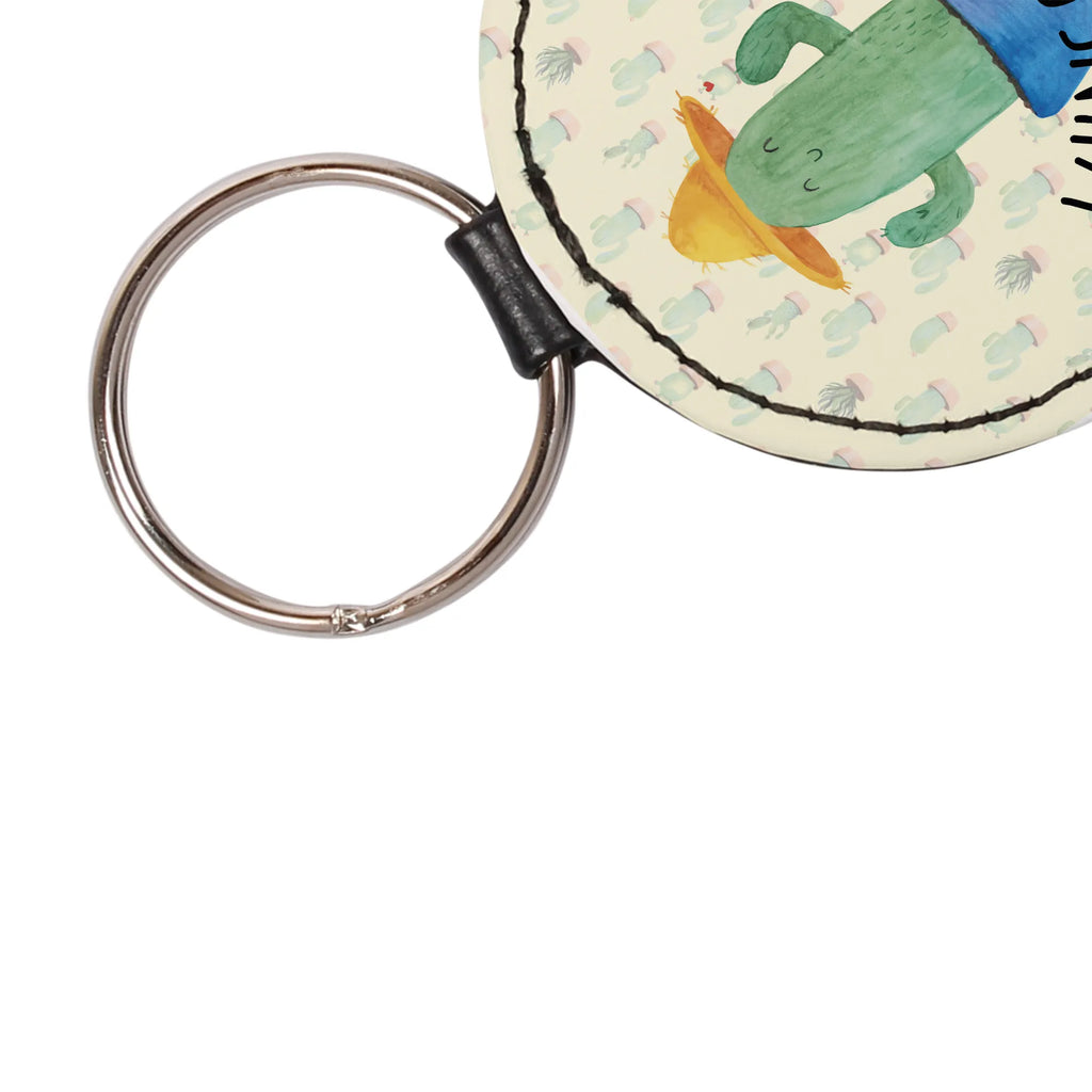 Personalisierter Schlüsselanhänger Kaktus Sonnenhut Metall Schlüsselanhänger Mit Namen, Handgemachter Schlüsselanhänger Mit Wunschtext, Filz Schlüsselanhänger Mit Text, Schlüsselanhänger Mit Herz Und Gravur, Schlüsselanhänger Für Paare Mit Wunschtext, Schlüsselanhänger Selbst Gestalten, Schlüsselanhänger Für Männer Mit Gravur, Schlüsselanhänger Mit Botschaft, Schlüsselanhänger Vintage Mit Gravur, Schlüsselanhänger Mit Koordinaten, Schlüsselanhänger Individuell, Schlüsselanhänger Mit Wunschtext, Schlüsselanhänger Für Kinder Mit Namen, Schlüsselanhänger Mit Datum, Schlüsselanhänger Mit Namen, Schlüsselanhänger Für Frauen Mit Wunschtext, Schlüsselanhänger Modern Mit Namen, Schlüsselanhänger Mit Gravur, Partner Schlüsselanhänger Personalisiert, Schlüsselanhänger Geschenk Personalisiert, Schlüsselanhänger Mit Spruch, Schlüsselanhänger Aus Holz Mit Wunschtext, Schlüsselanhänger Bedruckt, Schlüsselanhänger Für Auto Mit Wunschtext, Schlüsselanhänger Mit Text, Schlüsselanhänger Aus Leder Mit Gravur, Schlüsselanhänger Mit Initialen, Personalisierter Schlüsselanhänger, Schlüsselanhänger Für Haus Mit Gravur, Schlüsselanhänger Liebevoll Gestaltet, Schlüsselanhänger Mit Widmung, Freundschafts Schlüsselanhänger Mit Namen, Kaktus, Kakteen, Weltenbummler, Städtetrip, Spruch, Geschenkidee, Reisen, Reisetagebuch, Motivation, Weltreise, Kaktusliebe