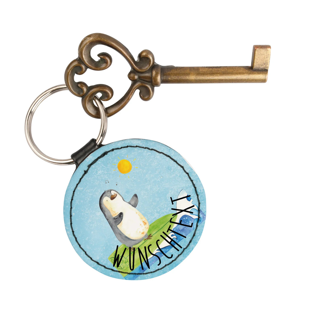 Personalizowany brelok do kluczy Pingwin surfista Schlüsselanhänger Für Frauen Mit Wunschtext, Schlüsselanhänger Mit Initialen, Schlüsselanhänger Mit Herz Und Gravur, Schlüsselanhänger Für Auto Mit Wunschtext, Personalisierter Schlüsselanhänger, Schlüsselanhänger Mit Text, Schlüsselanhänger Mit Koordinaten, Schlüsselanhänger Bedruckt, Schlüsselanhänger Mit Spruch, Schlüsselanhänger Für Paare Mit Wunschtext, Schlüsselanhänger Liebevoll Gestaltet, Schlüsselanhänger Individuell, Freundschafts Schlüsselanhänger Mit Namen, Schlüsselanhänger Aus Leder Mit Gravur, Schlüsselanhänger Aus Holz Mit Wunschtext, Schlüsselanhänger Modern Mit Namen, Schlüsselanhänger Mit Namen, Schlüsselanhänger Vintage Mit Gravur, Schlüsselanhänger Selbst Gestalten, Schlüsselanhänger Mit Gravur, Schlüsselanhänger Für Kinder Mit Namen, Filz Schlüsselanhänger Mit Text, Schlüsselanhänger Mit Datum, Schlüsselanhänger Für Männer Mit Gravur, Schlüsselanhänger Mit Botschaft, Schlüsselanhänger Für Haus Mit Gravur, Schlüsselanhänger Geschenk Personalisiert, Handgemachter Schlüsselanhänger Mit Wunschtext, Schlüsselanhänger Mit Wunschtext, Metall Schlüsselanhänger Mit Namen, Partner Schlüsselanhänger Personalisiert, Schlüsselanhänger Mit Widmung, Pinguin, Wellen, Surfer, surfen, Pinguine, Wellen reiten, Portugal, Urlaub, Hawaii