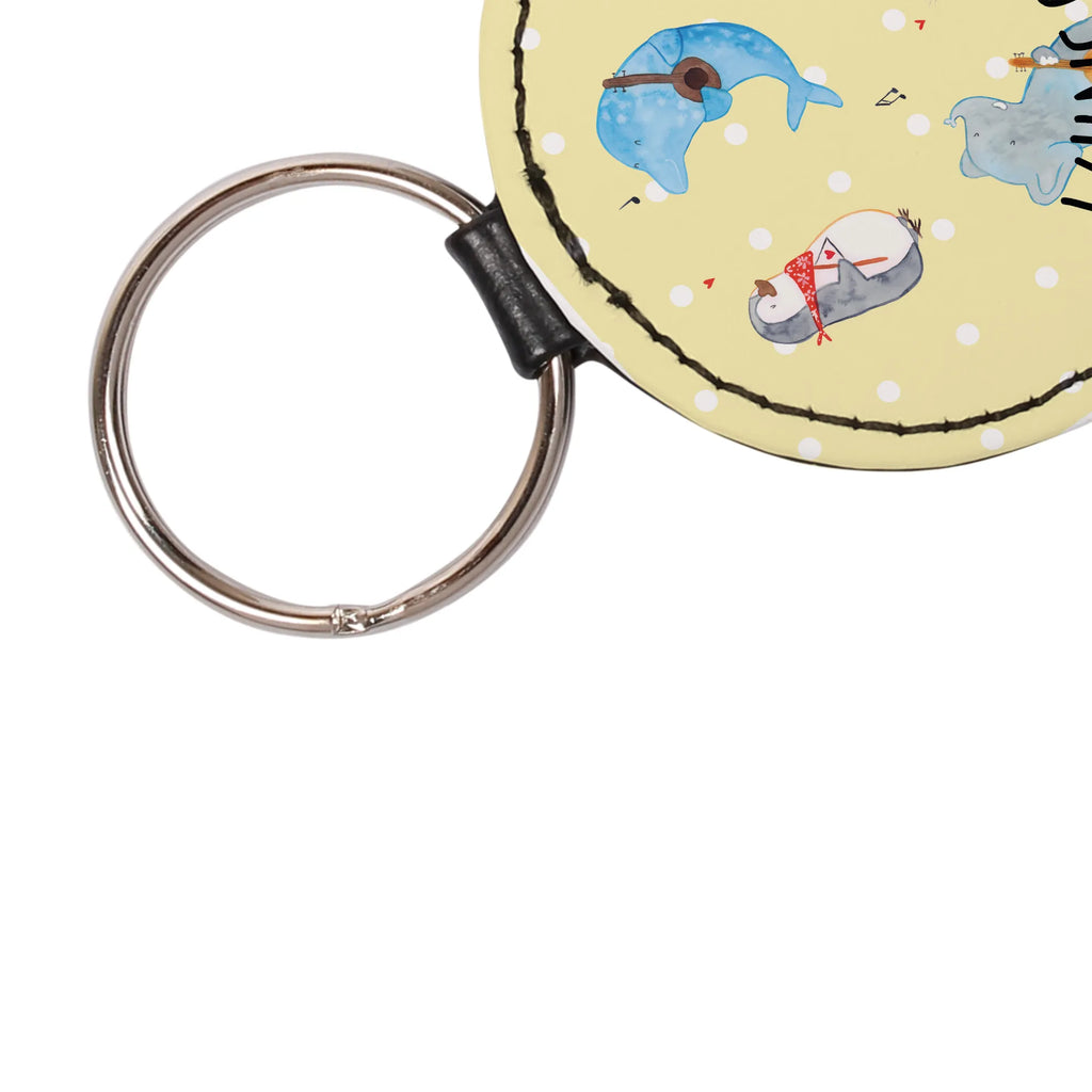 Personalisierter Schlüsselanhänger Big Band Personalisierter Schlüsselanhänger, Schlüsselanhänger Für Paare Mit Wunschtext, Schlüsselanhänger Liebevoll Gestaltet, Schlüsselanhänger Mit Gravur, Schlüsselanhänger Mit Koordinaten, Schlüsselanhänger Mit Datum, Schlüsselanhänger Für Frauen Mit Wunschtext, Schlüsselanhänger Mit Widmung, Schlüsselanhänger Aus Holz Mit Wunschtext, Freundschafts Schlüsselanhänger Mit Namen, Schlüsselanhänger Mit Initialen, Schlüsselanhänger Für Kinder Mit Namen, Schlüsselanhänger Bedruckt, Schlüsselanhänger Aus Leder Mit Gravur, Schlüsselanhänger Mit Botschaft, Partner Schlüsselanhänger Personalisiert, Schlüsselanhänger Mit Wunschtext, Schlüsselanhänger Selbst Gestalten, Schlüsselanhänger Mit Text, Schlüsselanhänger Mit Namen, Schlüsselanhänger Für Haus Mit Gravur, Schlüsselanhänger Individuell, Schlüsselanhänger Modern Mit Namen, Schlüsselanhänger Mit Herz Und Gravur, Schlüsselanhänger Mit Spruch, Filz Schlüsselanhänger Mit Text, Schlüsselanhänger Für Männer Mit Gravur, Schlüsselanhänger Für Auto Mit Wunschtext, Handgemachter Schlüsselanhänger Mit Wunschtext, Schlüsselanhänger Geschenk Personalisiert, Metall Schlüsselanhänger Mit Namen, Schlüsselanhänger Vintage Mit Gravur, Tiermotive, Gute Laune, lustige Sprüche, Tiere, Musikanten, Pinguin, Hund, Maus, Gitarre, Elefant, Triangel, Band, Delfin, Musik