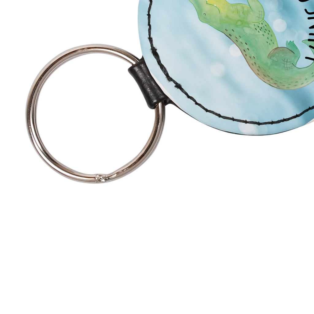 Personalisierter Schlüsselanhänger Krokodil Schlüsselanhänger Für Haus Mit Gravur, Schlüsselanhänger Aus Holz Mit Wunschtext, Schlüsselanhänger Geschenk Personalisiert, Schlüsselanhänger Mit Widmung, Schlüsselanhänger Mit Koordinaten, Schlüsselanhänger Individuell, Schlüsselanhänger Mit Wunschtext, Schlüsselanhänger Für Männer Mit Gravur, Handgemachter Schlüsselanhänger Mit Wunschtext, Partner Schlüsselanhänger Personalisiert, Schlüsselanhänger Liebevoll Gestaltet, Schlüsselanhänger Selbst Gestalten, Schlüsselanhänger Modern Mit Namen, Personalisierter Schlüsselanhänger, Schlüsselanhänger Bedruckt, Schlüsselanhänger Für Auto Mit Wunschtext, Schlüsselanhänger Aus Leder Mit Gravur, Schlüsselanhänger Für Frauen Mit Wunschtext, Schlüsselanhänger Vintage Mit Gravur, Schlüsselanhänger Mit Text, Schlüsselanhänger Mit Herz Und Gravur, Schlüsselanhänger Mit Initialen, Filz Schlüsselanhänger Mit Text, Freundschafts Schlüsselanhänger Mit Namen, Schlüsselanhänger Für Paare Mit Wunschtext, Metall Schlüsselanhänger Mit Namen, Schlüsselanhänger Für Kinder Mit Namen, Schlüsselanhänger Mit Datum, Schlüsselanhänger Mit Botschaft, Meer, Urlaub, Meerestiere, Beste Freundin, Krokodile, Lieblingsmensch, Freundin, Verrückt sein, Abenteuerlust, Reiselust, Krokodil, Spontan sein