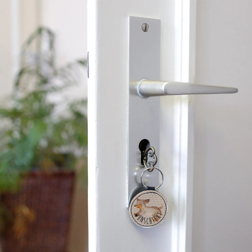 Personalisierter Schlüsselanhänger Hund Dackel fröhlich Schlüsselanhänger Geschenk Personalisiert, Schlüsselanhänger Für Paare Mit Wunschtext, Metall Schlüsselanhänger Mit Namen, Schlüsselanhänger Mit Datum, Schlüsselanhänger Für Frauen Mit Wunschtext, Schlüsselanhänger Vintage Mit Gravur, Filz Schlüsselanhänger Mit Text, Personalisierter Schlüsselanhänger, Freundschafts Schlüsselanhänger Mit Namen, Schlüsselanhänger Aus Holz Mit Wunschtext, Schlüsselanhänger Mit Initialen, Handgemachter Schlüsselanhänger Mit Wunschtext, Schlüsselanhänger Für Auto Mit Wunschtext, Schlüsselanhänger Mit Herz Und Gravur, Schlüsselanhänger Mit Spruch, Schlüsselanhänger Für Männer Mit Gravur, Schlüsselanhänger Mit Gravur, Schlüsselanhänger Individuell, Schlüsselanhänger Mit Botschaft, Schlüsselanhänger Mit Text, Schlüsselanhänger Mit Widmung, Schlüsselanhänger Für Kinder Mit Namen, Schlüsselanhänger Selbst Gestalten, Schlüsselanhänger Modern Mit Namen, Schlüsselanhänger Für Haus Mit Gravur, Schlüsselanhänger Mit Koordinaten, Schlüsselanhänger Mit Namen, Schlüsselanhänger Aus Leder Mit Gravur, Schlüsselanhänger Bedruckt, Schlüsselanhänger Liebevoll Gestaltet, Schlüsselanhänger Mit Wunschtext, Partner Schlüsselanhänger Personalisiert, Hund, Hundemotiv, Haustier, Hunderasse, Tierliebhaber, Hundebesitzer, Sprüche, Hunde, happy dog, Dackel, Dachshund