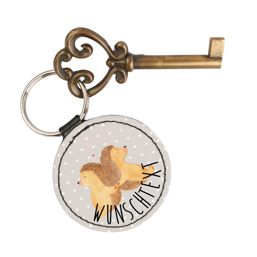 Personalised key ring Hedgehogs holding hands Schlüsselanhänger Mit Koordinaten, Schlüsselanhänger Aus Holz Mit Wunschtext, Schlüsselanhänger Aus Leder Mit Gravur, Schlüsselanhänger Mit Datum, Schlüsselanhänger Für Männer Mit Gravur, Schlüsselanhänger Modern Mit Namen, Schlüsselanhänger Für Kinder Mit Namen, Schlüsselanhänger Mit Herz Und Gravur, Schlüsselanhänger Für Paare Mit Wunschtext, Schlüsselanhänger Für Haus Mit Gravur, Schlüsselanhänger Geschenk Personalisiert, Metall Schlüsselanhänger Mit Namen, Schlüsselanhänger Selbst Gestalten, Schlüsselanhänger Vintage Mit Gravur, Filz Schlüsselanhänger Mit Text, Handgemachter Schlüsselanhänger Mit Wunschtext, Schlüsselanhänger Für Frauen Mit Wunschtext, Schlüsselanhänger Liebevoll Gestaltet, Schlüsselanhänger Mit Widmung, Schlüsselanhänger Mit Wunschtext, Schlüsselanhänger Bedruckt, Personalisierter Schlüsselanhänger, Schlüsselanhänger Mit Botschaft, Schlüsselanhänger Individuell, Freundschafts Schlüsselanhänger Mit Namen, Schlüsselanhänger Mit Gravur, Schlüsselanhänger Für Auto Mit Wunschtext, Schlüsselanhänger Mit Initialen, Schlüsselanhänger Mit Text, Partner Schlüsselanhänger Personalisiert, Schlüsselanhänger Mit Namen, Schlüsselanhänger Mit Spruch, Liebe, Partner, Freund, Freundin, Ehemann, Ehefrau, Heiraten, Verlobung, Heiratsantrag, Liebesgeschenk, Jahrestag, Hocheitstag, Lieblingsmensch, Gemeinsamkeit, Liebesbotschaft, Hochzeit, Love, Liebesbeweis, Geschenk für zwei, Igel, große Liebe, Igelliebe, Hand in Hand