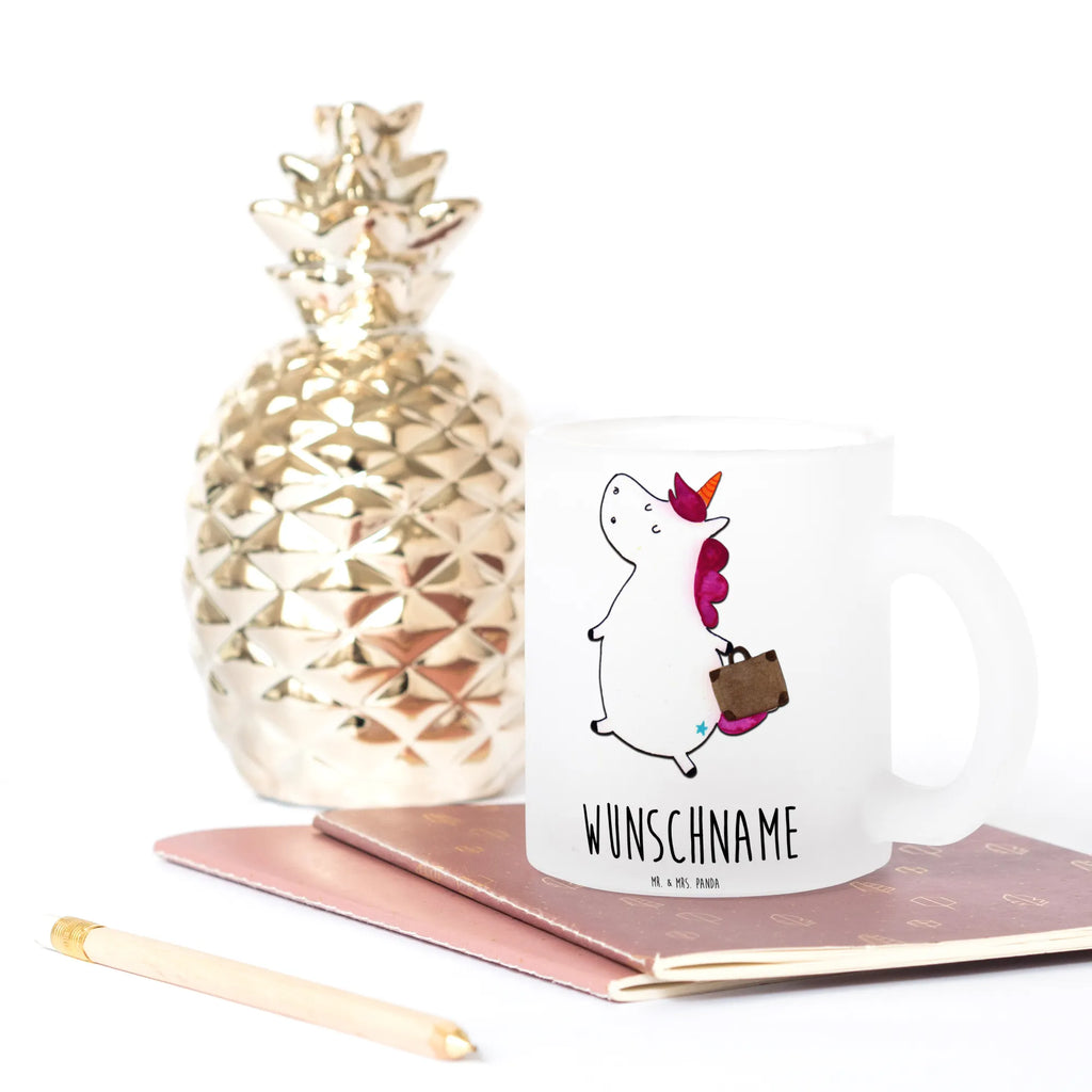 Personalisierte Teetasse Einhorn Koffer Tasse Für Tee Mit Namen, Teetasse Bedruckt Mit Wunschtext, Lieblings Teetasse Mit Wunschtext, Mikrowellengeeignete Teetasse Mit Namen, Emailletasse Mit Wunschtext, Vintage Teetasse Mit Gravur, Teetasse Mit Gravur, Teetasse Mit Initialen, Lustige Teetasse Mit Namen, Teetasse Modern Personalisiert, Nachhaltige Teetasse Mit Wunschtext, Teetasse Personalisiert, Firmengeschenk mit Wunschtext, Teetasse Groß Mit Namen, Teetasse Mit Liebevollem Text, Teetasse Mit Spruch, Personalisierte Teetasse, Spülmaschinenfeste Teetasse Mit Text, Porzellantasse Mit Gravur, Teetasse Für Frauen Mit Spruch, Teetasse Für Männer Mit Namen, Design Teetasse Mit Gravur, Teetasse Mit Tiermotiv Und Wunschtext, Kleine Teetasse Mit Wunschtext, Keramiktasse Mit Namen, Teetasse Selbst Gestalten, Glas Teetasse Personalisiert, Teetasse Geschenk Personalisiert, Teetasse Für Kinder Mit Wunschtext, Tasse Für Tee Mit Wunschtext, Teetasse Mit Wunschtext, Teetasse Mit Henkel Und Text, Werbegeschenk mit Firmennamen, Teetasse Mit Namen, Einhorn, Einhörner, Einhorn Deko, Unicorn, Erwachsen, Spaß, Kind, Reise, Koffer, albern, Gepäck, lustig, Verreisen, Abenteuer, witzig, unicorn