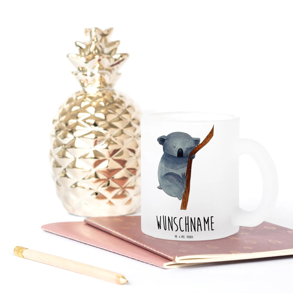 Personalized Tea Cup koala Teetasse Mit Henkel Und Text, Emailletasse Mit Wunschtext, Teetasse Mit Namen, Teetasse Groß Mit Namen, Teetasse Mit Initialen, Teetasse Für Frauen Mit Spruch, Teetasse Mit Gravur, Kleine Teetasse Mit Wunschtext, Porzellantasse Mit Gravur, Tasse Für Tee Mit Namen, Lieblings Teetasse Mit Wunschtext, Lustige Teetasse Mit Namen, Tasse Für Tee Mit Wunschtext, Teetasse Mit Wunschtext, Nachhaltige Teetasse Mit Wunschtext, Vintage Teetasse Mit Gravur, Teetasse Modern Personalisiert, Keramiktasse Mit Namen, Teetasse Für Kinder Mit Wunschtext, Teetasse Geschenk Personalisiert, Mikrowellengeeignete Teetasse Mit Namen, Firmengeschenk mit Wunschtext, Teetasse Mit Tiermotiv Und Wunschtext, Teetasse Für Männer Mit Namen, Teetasse Mit Spruch, Teetasse Personalisiert, Teetasse Bedruckt Mit Wunschtext, Design Teetasse Mit Gravur, Werbegeschenk mit Firmennamen, Personalisierte Teetasse, Spülmaschinenfeste Teetasse Mit Text, Teetasse Selbst Gestalten, Glas Teetasse Personalisiert, Teetasse Mit Liebevollem Text, Tiermotive, Gute Laune, lustige Sprüche, Tiere, Bär, Koalabär, träumen, Traumland, Schlafzimmer, Koala, schlafen, Traum