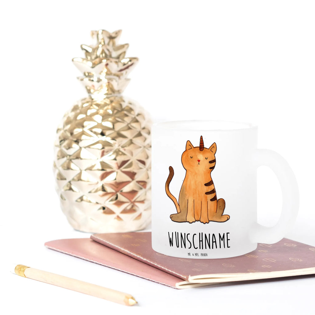 Personalisierte Teetasse Einhorn Katze Vintage Teetasse Mit Gravur, Teetasse Mit Namen, Teetasse Für Kinder Mit Wunschtext, Teetasse Für Männer Mit Namen, Spülmaschinenfeste Teetasse Mit Text, Personalisierte Teetasse, Lieblings Teetasse Mit Wunschtext, Teetasse Mit Henkel Und Text, Teetasse Modern Personalisiert, Keramiktasse Mit Namen, Glas Teetasse Personalisiert, Teetasse Selbst Gestalten, Teetasse Personalisiert, Werbegeschenk mit Firmennamen, Porzellantasse Mit Gravur, Kleine Teetasse Mit Wunschtext, Teetasse Geschenk Personalisiert, Mikrowellengeeignete Teetasse Mit Namen, Tasse Für Tee Mit Wunschtext, Teetasse Mit Wunschtext, Teetasse Für Frauen Mit Spruch, Nachhaltige Teetasse Mit Wunschtext, Tasse Für Tee Mit Namen, Teetasse Bedruckt Mit Wunschtext, Teetasse Mit Initialen, Design Teetasse Mit Gravur, Lustige Teetasse Mit Namen, Teetasse Mit Spruch, Teetasse Groß Mit Namen, Emailletasse Mit Wunschtext, Teetasse Mit Liebevollem Text, Firmengeschenk mit Wunschtext, Teetasse Mit Tiermotiv Und Wunschtext, Teetasse Mit Gravur, Einhorn, Einhörner, Einhorn Deko, Unicorn, Katze, Glitzer, Katzenhorn, Erwachsenwerden, Einhornpower, Regenbogen, Mieze, Kittyhorn, Einhornkatze, Katzer