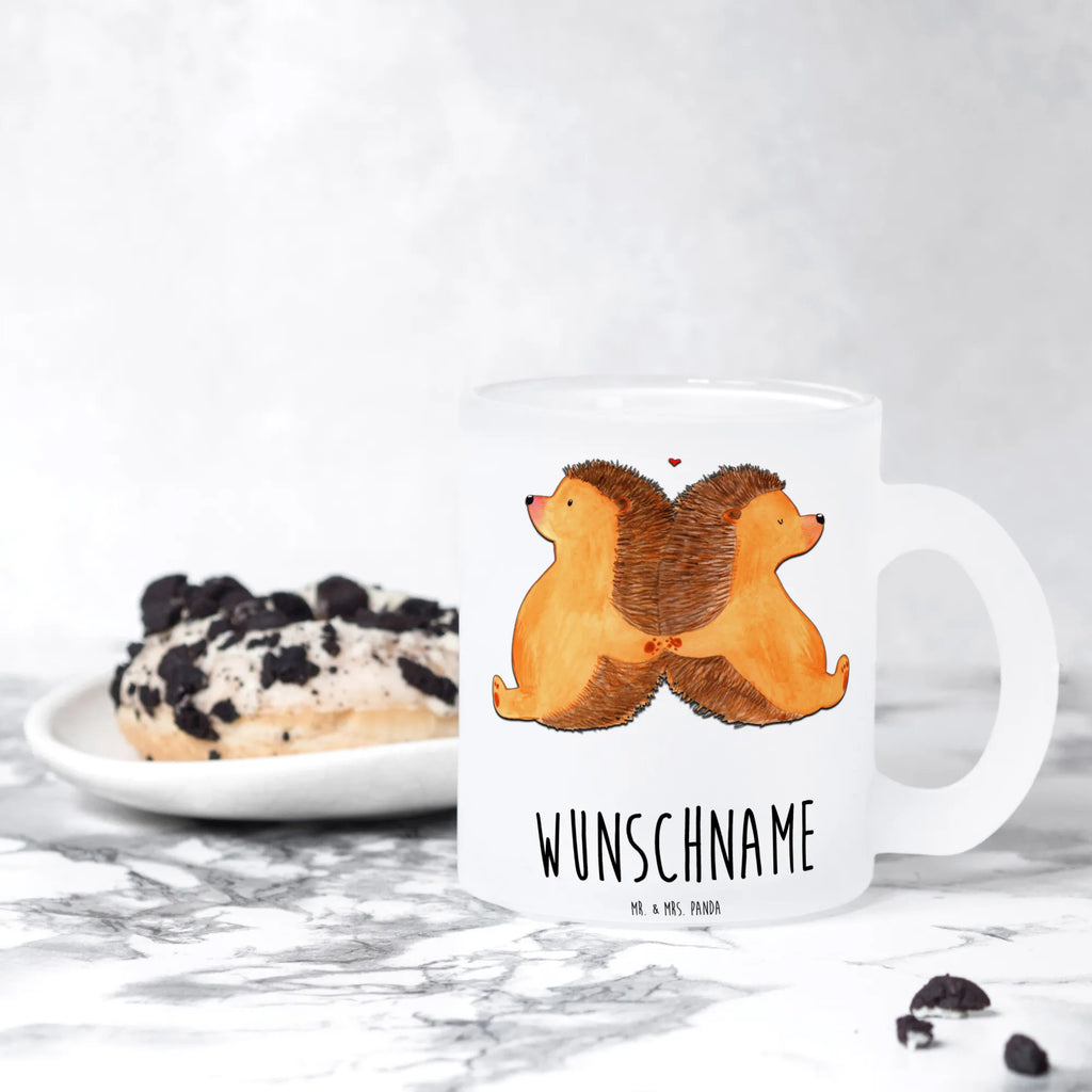 Personalisierte Teetasse Igel händchenhaltend Teetasse Mit Liebevollem Text, Glas Teetasse Personalisiert, Lieblings Teetasse Mit Wunschtext, Personalisierte Teetasse, Teetasse Selbst Gestalten, Vintage Teetasse Mit Gravur, Teetasse Für Kinder Mit Wunschtext, Porzellantasse Mit Gravur, Keramiktasse Mit Namen, Kleine Teetasse Mit Wunschtext, Design Teetasse Mit Gravur, Teetasse Mit Spruch, Teetasse Mit Henkel Und Text, Tasse Für Tee Mit Namen, Mikrowellengeeignete Teetasse Mit Namen, Nachhaltige Teetasse Mit Wunschtext, Lustige Teetasse Mit Namen, Tasse Für Tee Mit Wunschtext, Teetasse Mit Gravur, Teetasse Mit Wunschtext, Teetasse Mit Initialen, Teetasse Geschenk Personalisiert, Teetasse Modern Personalisiert, Teetasse Für Frauen Mit Spruch, Teetasse Mit Tiermotiv Und Wunschtext, Werbegeschenk mit Firmennamen, Firmengeschenk mit Wunschtext, Emailletasse Mit Wunschtext, Teetasse Für Männer Mit Namen, Teetasse Mit Namen, Teetasse Bedruckt Mit Wunschtext, Teetasse Personalisiert, Teetasse Groß Mit Namen, Spülmaschinenfeste Teetasse Mit Text, Liebe, Partner, Freund, Freundin, Ehemann, Ehefrau, Heiraten, Verlobung, Heiratsantrag, Liebesgeschenk, Jahrestag, Hocheitstag, Liebesbotschaft, Hand in Hand, Lieblingsmensch, Liebesbeweis, Love, Hochzeit, große Liebe, Geschenk für zwei, Igel, Igelliebe, Gemeinsamkeit