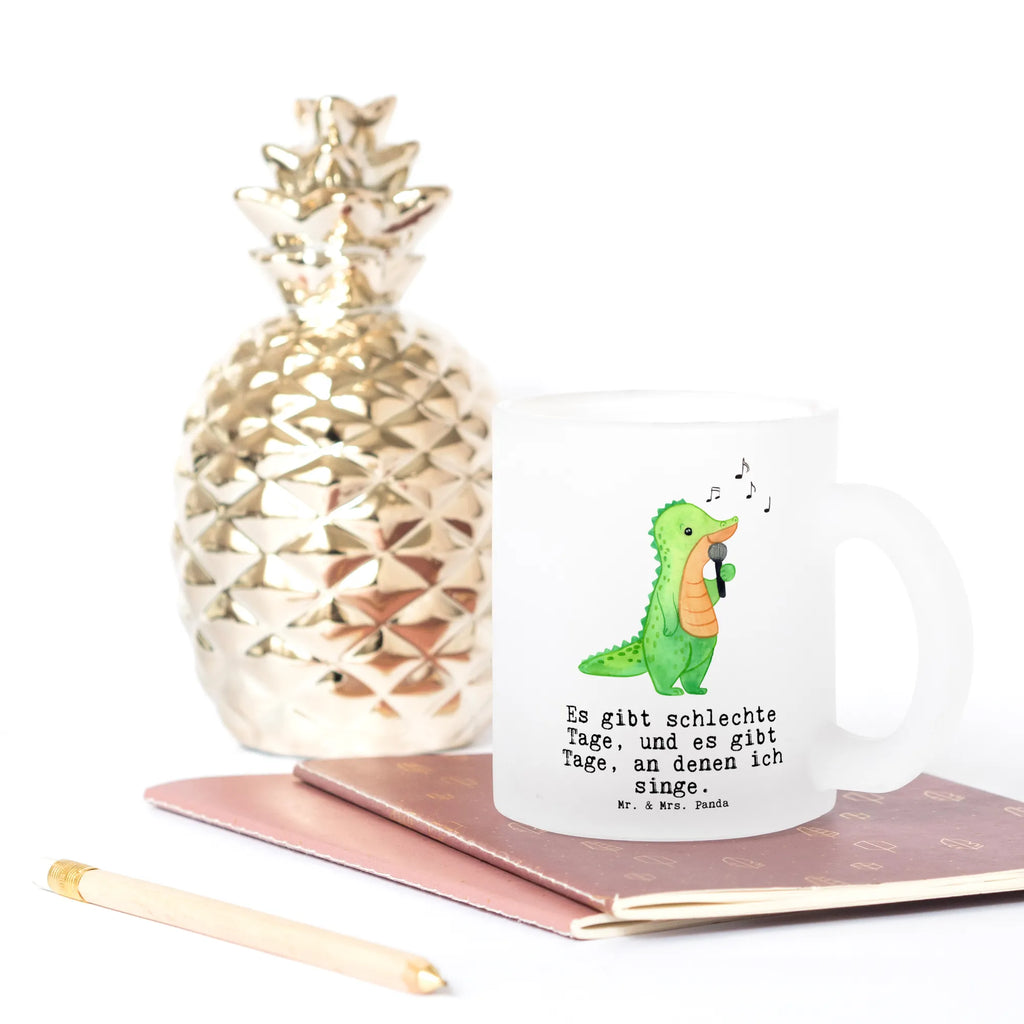 Glass tea cup crocodile To sing glass, tea, mug, Tea cup, tea glass, Gift, sport, hobby, giving, thank you, award, profit, athlete, vocals, hobby singers, live performance, Singing, band