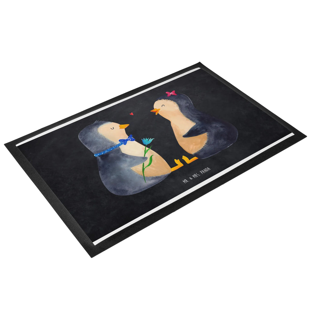 Doormat Penguin pair außenmatte, sauberlaufmatten, Fußabstreifer, türmatten, Schmutzmatte, Schmutzfangmatte, Türmatte, Eingangsteppich, fußmatte, hausmatte, matte haustür, Türvorleger, Fussmatte, Abtretmatte, Schmutzfänger, Schuhabstreifer, schmutzfangmatten, Schmutzfangteppich, Sauberlaufmatte, flurmatte, Haustürmatte, Fußmatten, Eingangsmatte, Fußabtreter, abstreifer, Abtreter, Pinguin, Liebesbeweis, Liebesgeschenk, Große Liebe, Hochzeit, Pinguine, Traumpaar, Verlobung, Hochzeitsgeschenk, Liebespaar, Jahrestag, Hochzeitstag, Liebe