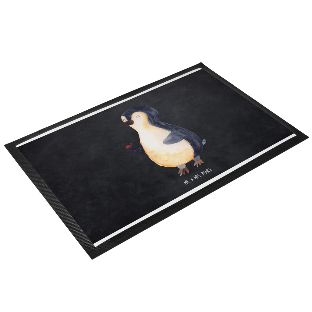 Doormat Penguin ladybug Fußabtreter außen, Schmutzfangmatte, Schmutzfangteppich, Fußabstreifer außen, Fussmatten online, Türmatte, Schmutzmatte, Schmutzfänger, Schmutzfangmatte waschbar, Eingangsteppich, Fußmatte innen, Motivfußmatte, Matte, Fußabtreter, Fußabstreifer, Fußmatte waschbar, Gummi Matte, Vorleger, Fußmatten, Fussmatten, Sauberlaufmatte, Türvorleger, Fußmatte außen, Fußmatte outdoor, Fußmatte außen wetterfest, Haustürmatte, Gummimatte, Pinguin, Glück, Pinguine, Freude, Wunder, Lebensfreude, Marienkäfer, Liebe