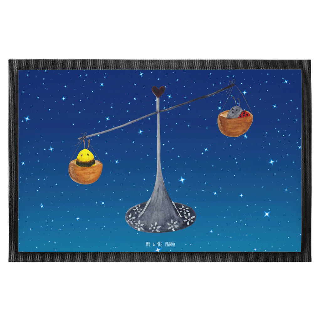 Fußmatte Sternzeichen Waage Eingangsmatte, Türvorleger, Schmutzfänger, Schmutzfangmatte, hausmatte, Abtretmatte, außenmatte, Schmutzfangteppich, sauberlaufmatten, Fußabtreter, Abtreter, Sauberlaufmatte, Türmatte, Fussmatte, abstreifer, Schmutzmatte, Schuhabstreifer, Haustürmatte, matte haustür, Eingangsteppich, Fußabstreifer, flurmatte, fußmatte, schmutzfangmatten, türmatten, Fußmatten, Aszendent, Tierkreiszeichen, Sternzeichen, Horoskop, Astrologie, Geschenk September, Geburtstag September, Gleichgewicht, Waage Sternzeichen, Waage, Geburtstag Oktober, Biene, Waage Geschenk, Geschenk Oktober, Hummel, Marienkäfer