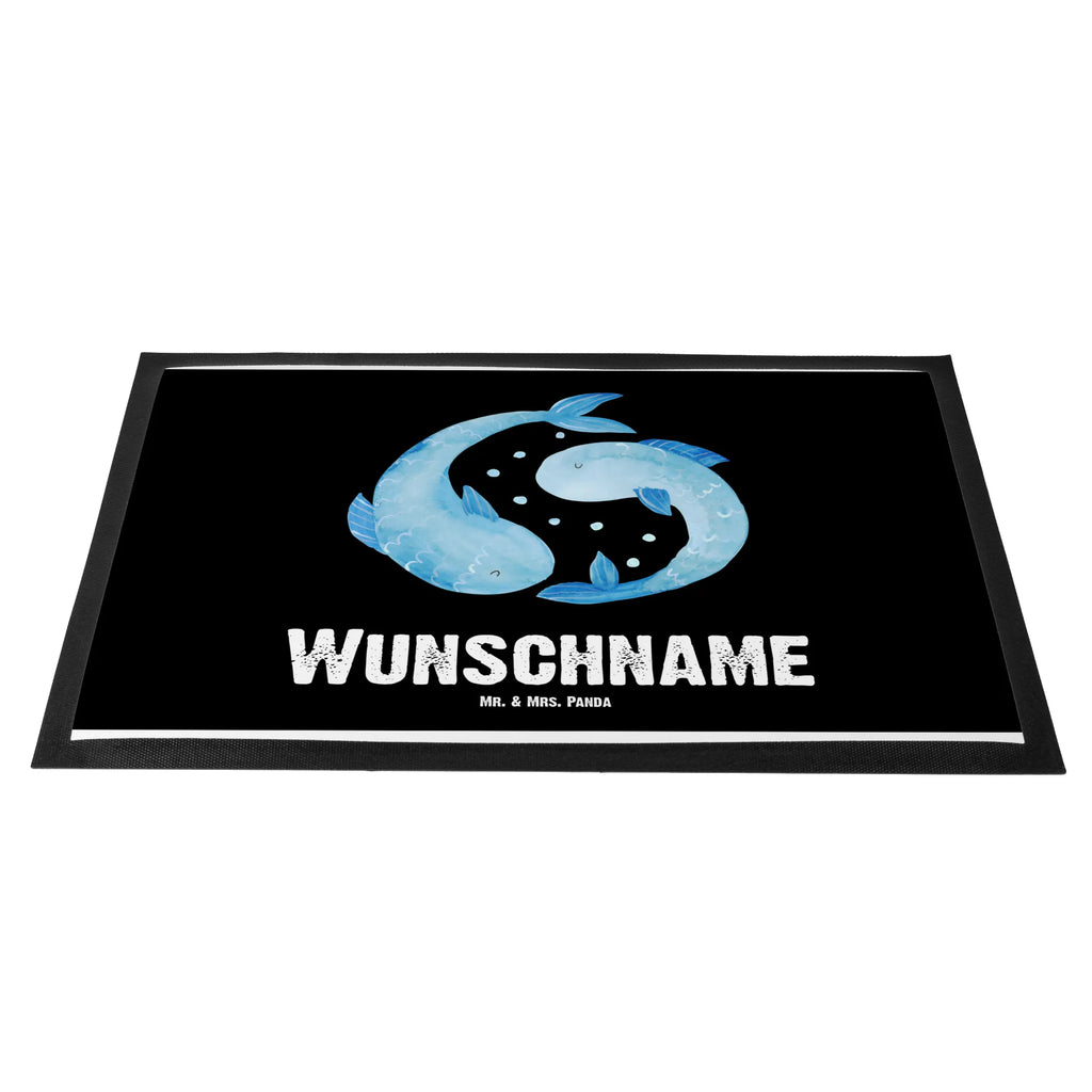 Personalisierte Fußmatte Sternzeichen Fische Personalisierung, Türvorleger mit Namen, Wunschnamen, Türvorleger Personalisiert, Personalisiert, Haustürmatte Personalisiert, Bedrucken, Fußmatte Bedrucken, Personalisierte Fußmatte, Fußmatte mit Namen, Namensfussmatte, Tierkreiszeichen, Sternzeichen, Aszendent, Astrologie, Horoskop, Geschenk März, Geschenk Februar, Fisch, Fische Sternbild, Fische Geschenk, Geburtstag Februar, Fische Sternzeichen, Geburtstag März