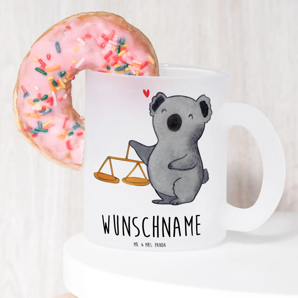 Personalisierte Teetasse Waage Astrologie Tasse Für Tee Mit Namen, Teetasse Mit Namen, Teetasse Groß Mit Namen, Nachhaltige Teetasse Mit Wunschtext, Teetasse Für Kinder Mit Wunschtext, Kleine Teetasse Mit Wunschtext, Tasse Für Tee Mit Wunschtext, Teetasse Selbst Gestalten, Mikrowellengeeignete Teetasse Mit Namen, Firmengeschenk mit Wunschtext, Personalisierte Teetasse, Lieblings Teetasse Mit Wunschtext, Werbegeschenk mit Firmennamen, Teetasse Mit Spruch, Teetasse Modern Personalisiert, Glas Teetasse Personalisiert, Teetasse Mit Initialen, Teetasse Mit Tiermotiv Und Wunschtext, Teetasse Mit Gravur, Teetasse Personalisiert, Keramiktasse Mit Namen, Porzellantasse Mit Gravur, Lustige Teetasse Mit Namen, Teetasse Für Frauen Mit Spruch, Teetasse Mit Liebevollem Text, Emailletasse Mit Wunschtext, Design Teetasse Mit Gravur, Spülmaschinenfeste Teetasse Mit Text, Teetasse Bedruckt Mit Wunschtext, Teetasse Für Männer Mit Namen, Teetasse Mit Henkel Und Text, Vintage Teetasse Mit Gravur, Teetasse Mit Wunschtext, Teetasse Geschenk Personalisiert, Tierkreiszeichen, Sternzeichen, Horoskop, Astrologie, Aszendent, Geburtstagsgeschenk, Geschenk, Waage, Geschenk zum Geburtstag
