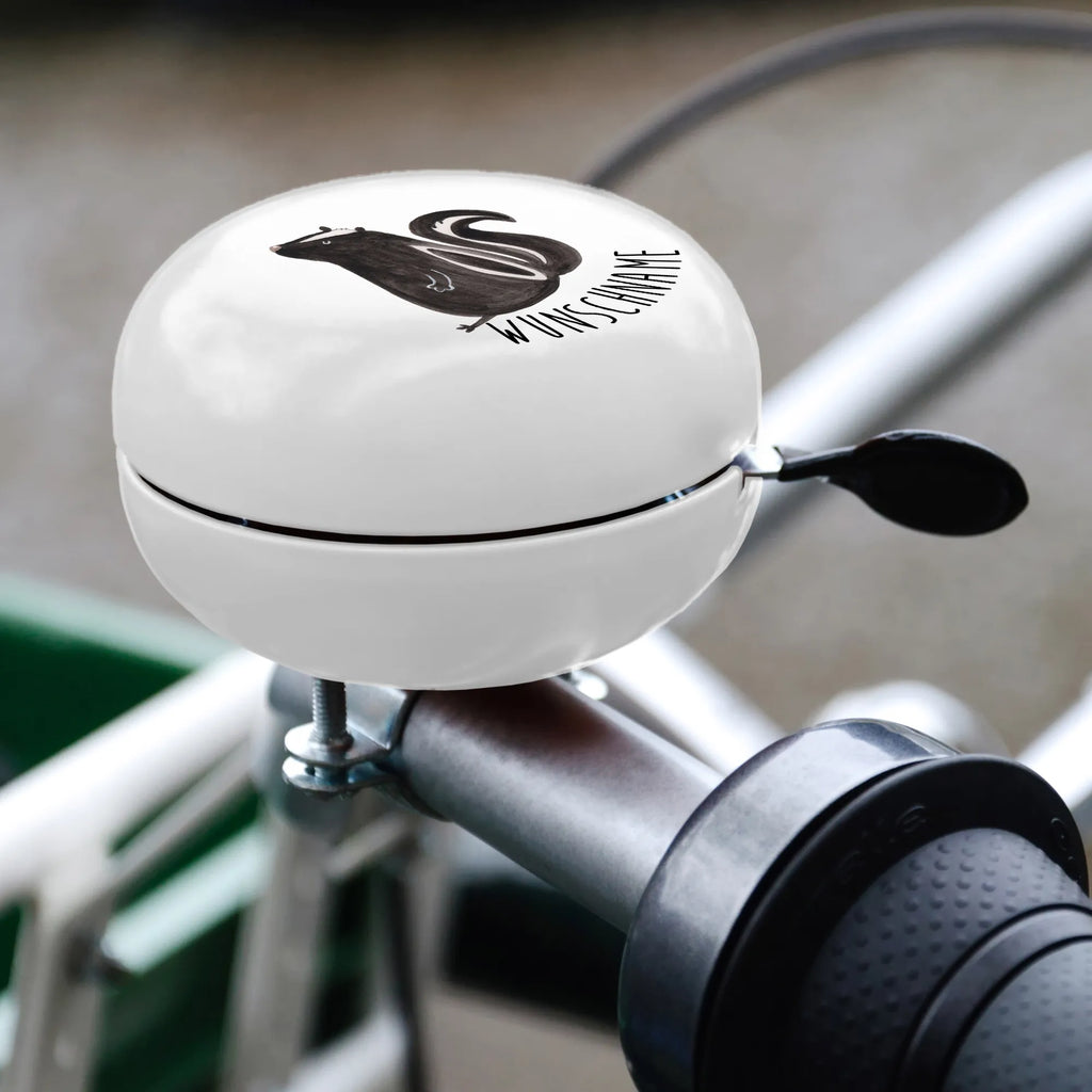 Personalisierte Fahrradklingel Stinktier sitzend Fahrradklingel Für E-Bike Mit Gravur, Lustige Fahrradklingel Mit Wunschtext, Fahrradklingel Für Roller Mit Wunschtext, Fahrradklingel Modern Mit Gravur, Runde Fahrradklingel Mit Wunschtext, Fahrradklingel Für Herren Mit Gravur, Fahrradklingel Mit Liebevoller Botschaft, Fahrradklingel Für Mädchen Mit Namen, Fahrradklingel Einfach Montierbar Mit Wunschtext, Fahrradklingel Für Citybike Mit Namen, Fahrradklingel Individuell Gestalten, Fahrradklingel Mit Personalisierung, Fahrradklingel Mit Wunschtext, Klassische Fahrradklingel Mit Namen, Bunte Fahrradklingel Personalisiert, Fahrradklingel Mit Initialen, Fahrradklingel Mit Eigener Botschaft, Fahrradklingel Für Damen Personalisiert, Fahrradklingel Mit Wunschdesign, Fahrradklingel Mit Namen, Personalisierte Fahrradklingel, Fahrradklingel Für Kinder Mit Namen, Fahrradklingel Mit Spruch Und Name, Fahrradklingel Mit Gravur, Fahrradklingel Für Jungen Mit Wunschtext, Fahrradklingel Selbst Gestalten, Fahrradklingel Personalisiert Mit Namen, Fahrradglocke Mit Gravur, Fahrradklingel Geschenk Personalisiert, Fahrradklingel Mit Text, Stinktier, Skunk, Büro, Stinker, Spruch, Stinki, Recht, Besserwisser, Raubtier, Wildtier