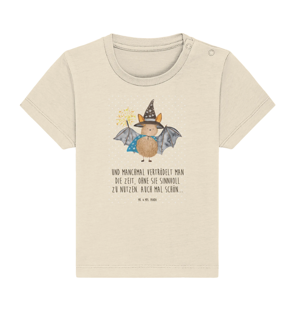 Organiczna koszulka dla niemowląt Nietoperz czarodziej Baby T-Shirt, Baby Shirt Mit Spruch, Baby Hemd, Baby Shirt Erstausstattung, Baby Oberteil, Baby Shirt Mit Aufdruck, Baby Shirt Unisex, Baby Sweatshirt, Baby Shirt Bunt, Baby Shirt Junge, Baby Baumwollshirt, Baby Shirt Neutral, Baby Shirt Zur Geburt, Baby Shirt Modern, Baby Shirt Weiß, Baby Shirt Mit Motiv, Süßes Baby Shirt, Baby Shirt Pastell, Baby Kurzarmshirt, Baby Langarmshirt, Baby Shirt Geschenk, Baby Shirt Grau, Baby Top, Baby Shirt Alltag, Baby Pullover, Lustiges Baby Shirt, Baby Jerseyshirt, Baby Shirt, Baby Shirt Klassisch, Baby Shirt Gestreift, Baby Shirt Mädchen, Baby Bio Shirt, Gute Laune, Tiermotive, Tiere, Lustige Sprüche, Frauen, Fledermaus, Reinsteigern, Fledermäuse, Magier, Zauberer