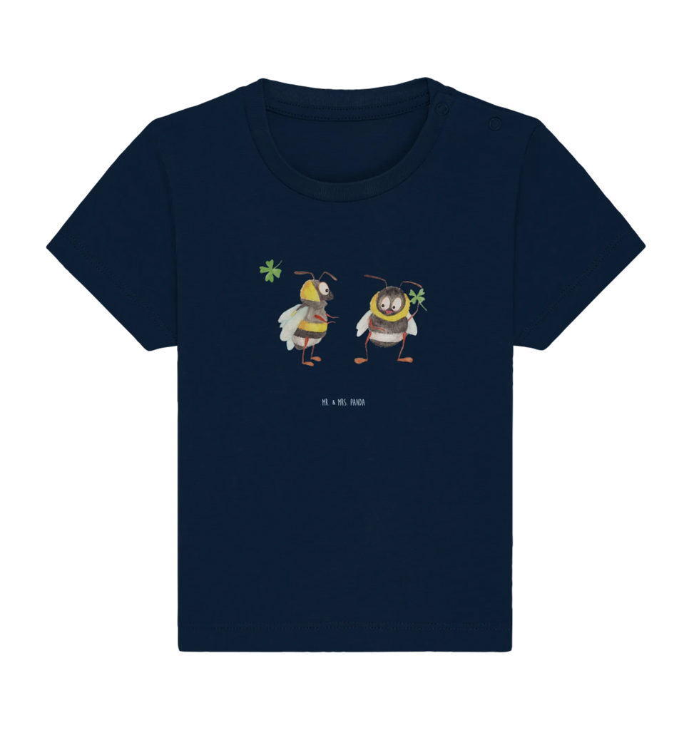 Organic Baby Shirt bumblebees shamrock Baby Sweatshirt, Baby Top, Baby Shirt Mit Motiv, Süßes Baby Shirt, Baby Shirt Junge, Baby Shirt Mädchen, Baby Shirt Bunt, Baby Shirt Geschenk, Baby Langarmshirt, Baby Shirt Grau, Baby Shirt Modern, Lustiges Baby Shirt, Baby T-Shirt, Baby Jerseyshirt, Baby Shirt Klassisch, Baby Shirt Unisex, Baby Shirt Gestreift, Baby Shirt Alltag, Baby Shirt Mit Aufdruck, Baby Pullover, Baby Shirt Zur Geburt, Baby Bio Shirt, Baby Baumwollshirt, Baby Shirt Mit Spruch, Baby Shirt, Baby Shirt Pastell, Baby Shirt Erstausstattung, Baby Shirt Weiß, Baby Kurzarmshirt, Baby Oberteil, Baby Hemd, Baby Shirt Neutral, Gute Laune, Tiermotive, Tiere, Lustige Sprüche, Hummel, glücklich Werden, Spruch schön, Spruch Positiv, glücklich sein, Spruch Fröhlich, Biene, Biene Deko