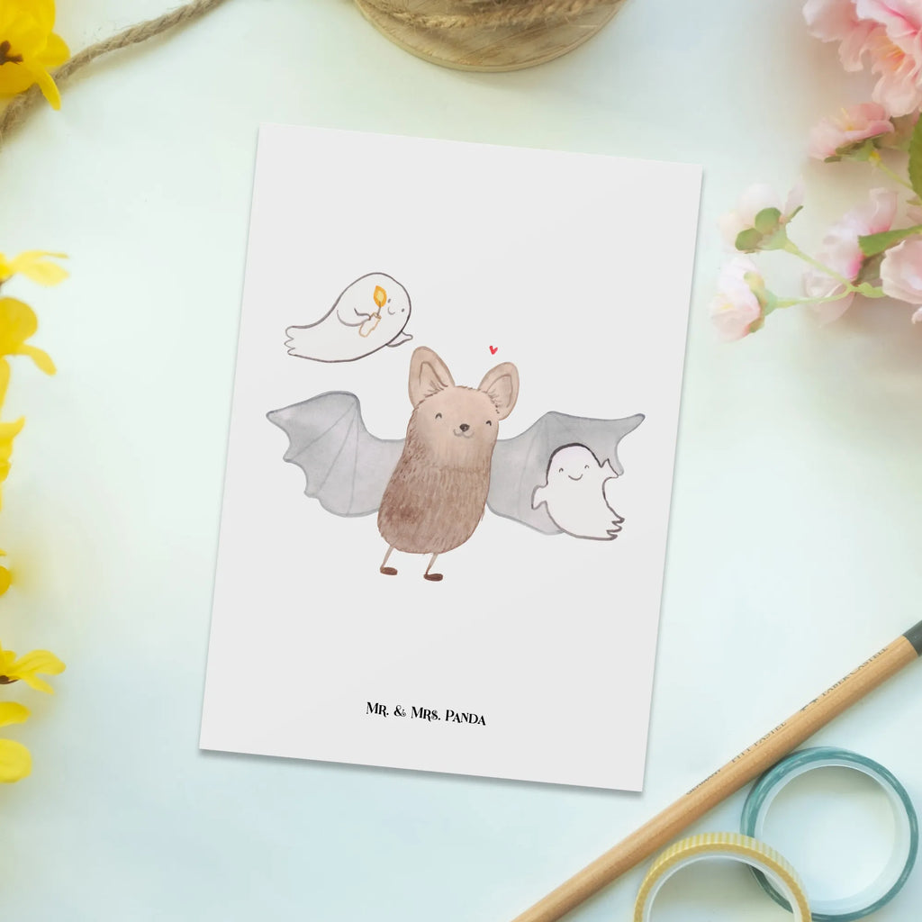 Postkarte Fledermaus Gespenster Fotokarte, Postkarte, spruchkarte, einzelkarte, Kunstkarten, Postkarten, kunstkarte, Ansichtskarte, Grußkarte, Ansichtskarten, Motivkarte, bildkarte, Designkarte, Dekoration, Geschenke, Schenken, Deko, Halloween, Martinssingen, Gespenster, Halloween Deko, Süßes Sonst Gibt's Saures, Trick Or Treat, Fledermaus