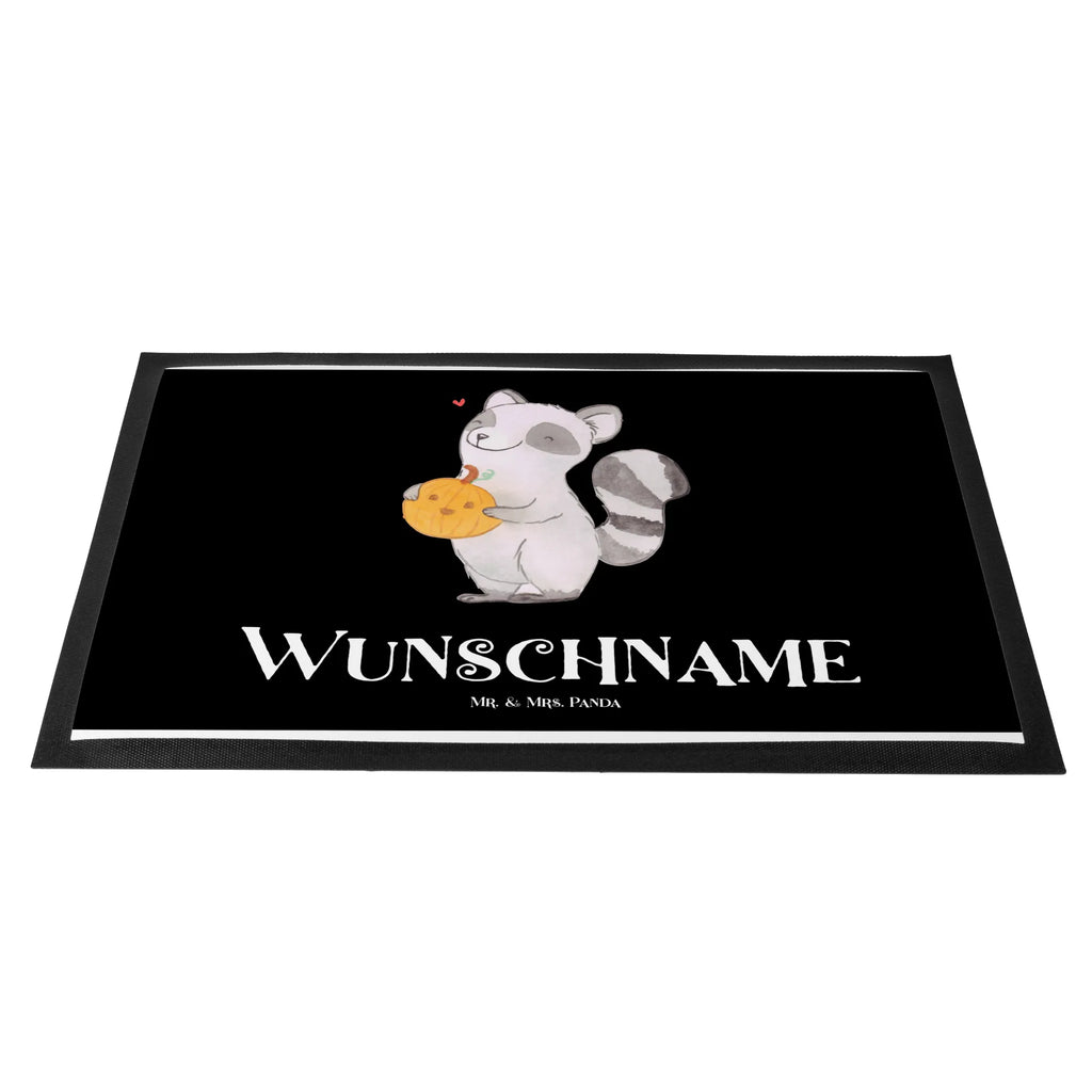 Spersonalizowana wycieraczka szop pracz dynia Wunschnamen, Personalisierte Fußmatte, Namensfussmatte, Fußmatte Bedrucken, Haustürmatte Personalisiert, Personalisierung, Personalisiert, Bedrucken, Türvorleger Personalisiert, Fußmatte mit Namen, Türvorleger mit Namen, Martinssingen, Geschenke, Schenken, Dekoration, Halloween, Deko, Kürbis, Waschbär, Trick Or Treat, Süßes Sonst Gibt's Saures, Halloween Deko