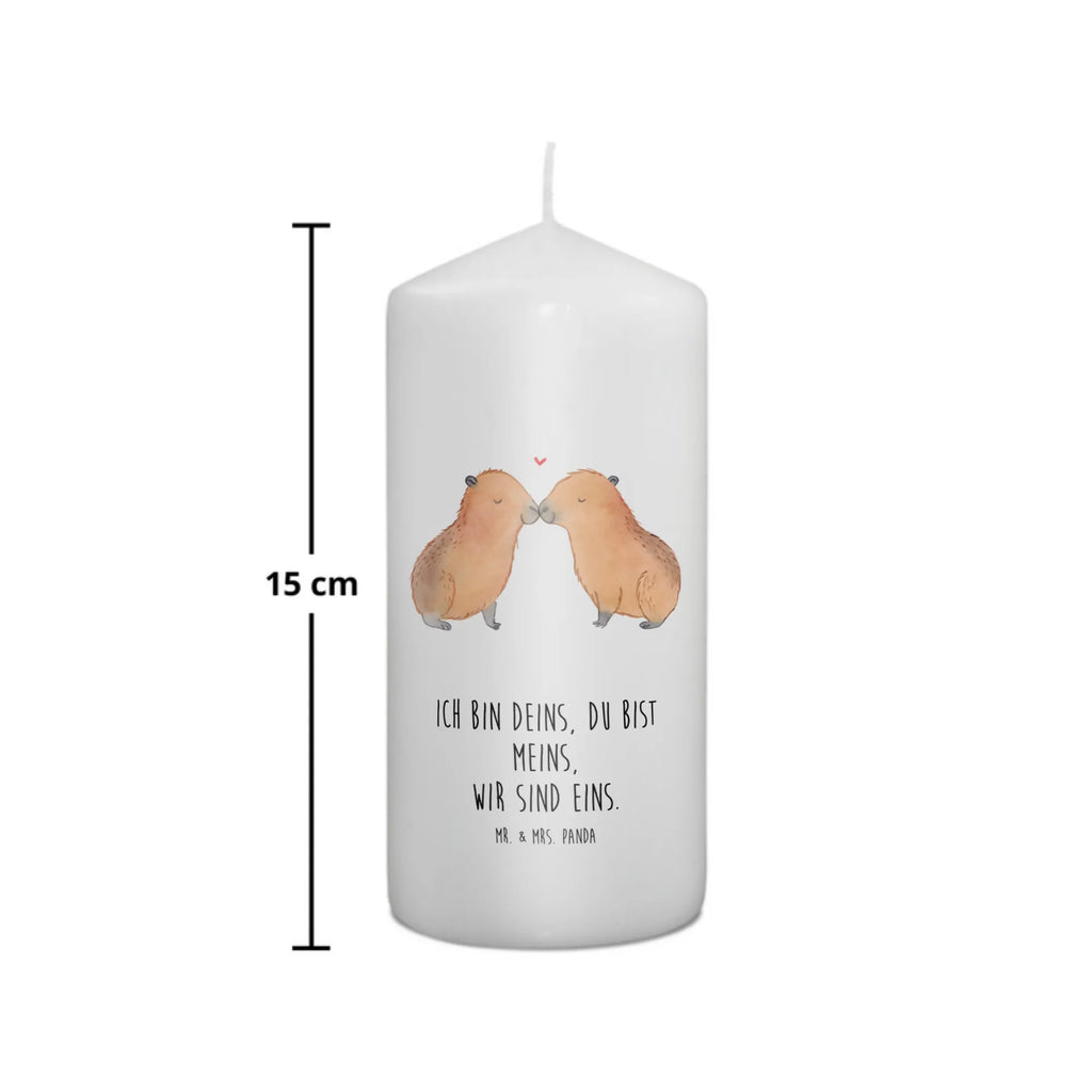 Kerze Capybara Liebe Kerze, Taufkerze, Kommunionskerze, Geburtstagskerze, Geschenk Kerze, Taufgeschenk Kerze, Kerze mit Druck, Besondere Kerze, Geschenkidee Kerze, Kerze für Kommunion, Geburtstag Kerze, Kommunion Kerze, Tiermotive, Gute Laune, lustige Sprüche, Tiere, Capybara, Liebe, verliebt, Paar, Jahrestag, Kuschel Capybaras, Tierliebe, Romantisches Geschenk, Handgezeichnet, Verschmolzen, Geschenkidee, Beziehung, Partnertiere, Ich bin deins, Du bist meins, Liebesspruch, Herzlich, Valentinstag, Ehejubiläum, Liebesbeweis