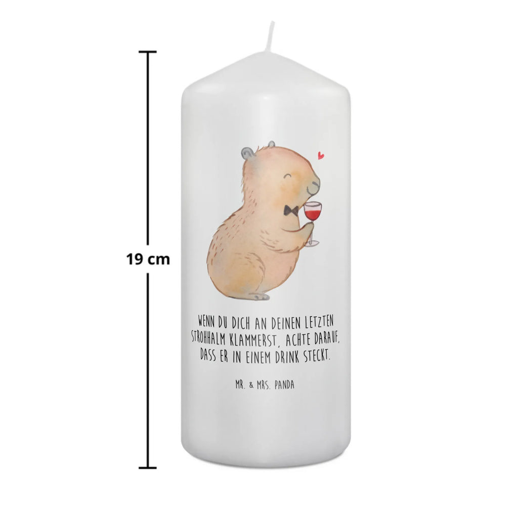 Candle Capybara wine Kerze, Taufkerze, Kommunionskerze, Geburtstagskerze, Geschenk Kerze, Taufgeschenk Kerze, Kerze mit Druck, Besondere Kerze, Geschenkidee Kerze, Kerze für Kommunion, Geburtstag Kerze, Kommunion Kerze, Tiermotive, Gute Laune, lustige Sprüche, Tiere, Capybara Weinflasche, Weinliebhaber Geschenk, Capybara Zeichnung, Adrette Tiere, Panda Handzeichnung, Weintrinkendes Nagetier, Capybara Kunstwerk, Geschenk für Weinkenner, Stilvolles Capybara, Heiterer Capybara, Liebe zum Wein Spruch, Wein Spaßbild, Handgezeichnetes Capybara