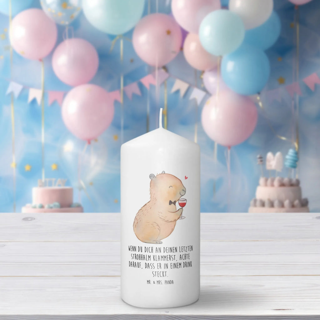 Candle Capybara wine Kerze, Taufkerze, Kommunionskerze, Geburtstagskerze, Geschenk Kerze, Taufgeschenk Kerze, Kerze mit Druck, Besondere Kerze, Geschenkidee Kerze, Kerze für Kommunion, Geburtstag Kerze, Kommunion Kerze, Tiermotive, Gute Laune, lustige Sprüche, Tiere, Capybara Weinflasche, Weinliebhaber Geschenk, Capybara Zeichnung, Adrette Tiere, Panda Handzeichnung, Weintrinkendes Nagetier, Capybara Kunstwerk, Geschenk für Weinkenner, Stilvolles Capybara, Heiterer Capybara, Liebe zum Wein Spruch, Wein Spaßbild, Handgezeichnetes Capybara
