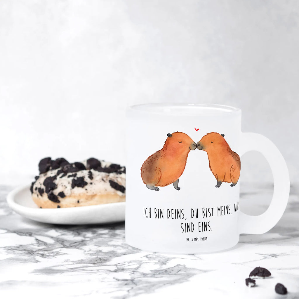 Teetasse Capybara Liebe Design Teetasse, Teetasse Für Zuhause, Teetasse Klassisch, Lustige Teetasse, Teetasse Für Büro, Teetasse Bedruckt, Tee Tasse, Teetasse Für Kinder, Teetasse Set, Teetasse Modern, Kleine Teetasse, Teetasse Glas, Teetasse Für Männer, Teetasse Für Frauen, Teetasse Spülmaschinenfest, Teetasse Mit Sieb, Teetasse Geschenk, Teetasse Skandinavisch, Teetasse Mikrowellengeeignet, Teetasse Mit Henkel, Teetasse, Teetasse Vintage, Teetasse Mit Motiv, Große Teetasse, Teetasse Emaille, Teetasse Keramik, Teetasse Mit Deckel, Teetasse Mit Spruch, Doppelwandige Teetasse, Teetasse Porzellan, Teetasse Nachhaltig, Teetasse Handgemacht, Teetasse Mit Tiermotiv, Tasse Für Tee, Lieblings Teetasse, Teetasse Shabby Chic, Tiermotive, Gute Laune, lustige Sprüche, Tiere, Paar, Geschenkidee, Liebesspruch, Liebesbeweis, Valentinstag, Herzlich, Romantisches Geschenk, Du bist meins, Ich bin deins, Liebe, Jahrestag, Verschmolzen, Kuschel Capybaras, verliebt, Handgezeichnet, Tierliebe, Partnertiere, Capybara, Ehejubiläum, Beziehung