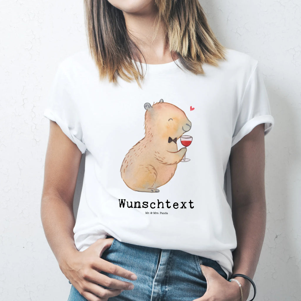 Rozmiar XXL Spersonalizowana koszulka kapibara wino T-Shirt mit Namen, T-Shirt Personalisiert, T-Shirt mit Aufruck, Männer, Frauen, Gute Laune, lustige Sprüche, Tiere, Tiermotive, Weintrinkendes Nagetier, Capybara Kunstwerk, Liebe zum Wein Spruch, Weinliebhaber Geschenk, Panda Handzeichnung, Heiterer Capybara, Adrette Tiere, Capybara Zeichnung, Handgezeichnetes Capybara, Capybara Weinflasche, Geschenk für Weinkenner, Stilvolles Capybara, Wein Spaßbild